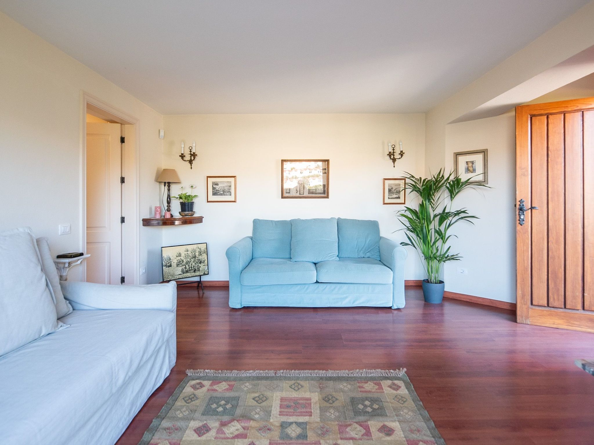 Wunderschöne Villa in einer einzigartigen natürlichen Umgebung-Inside