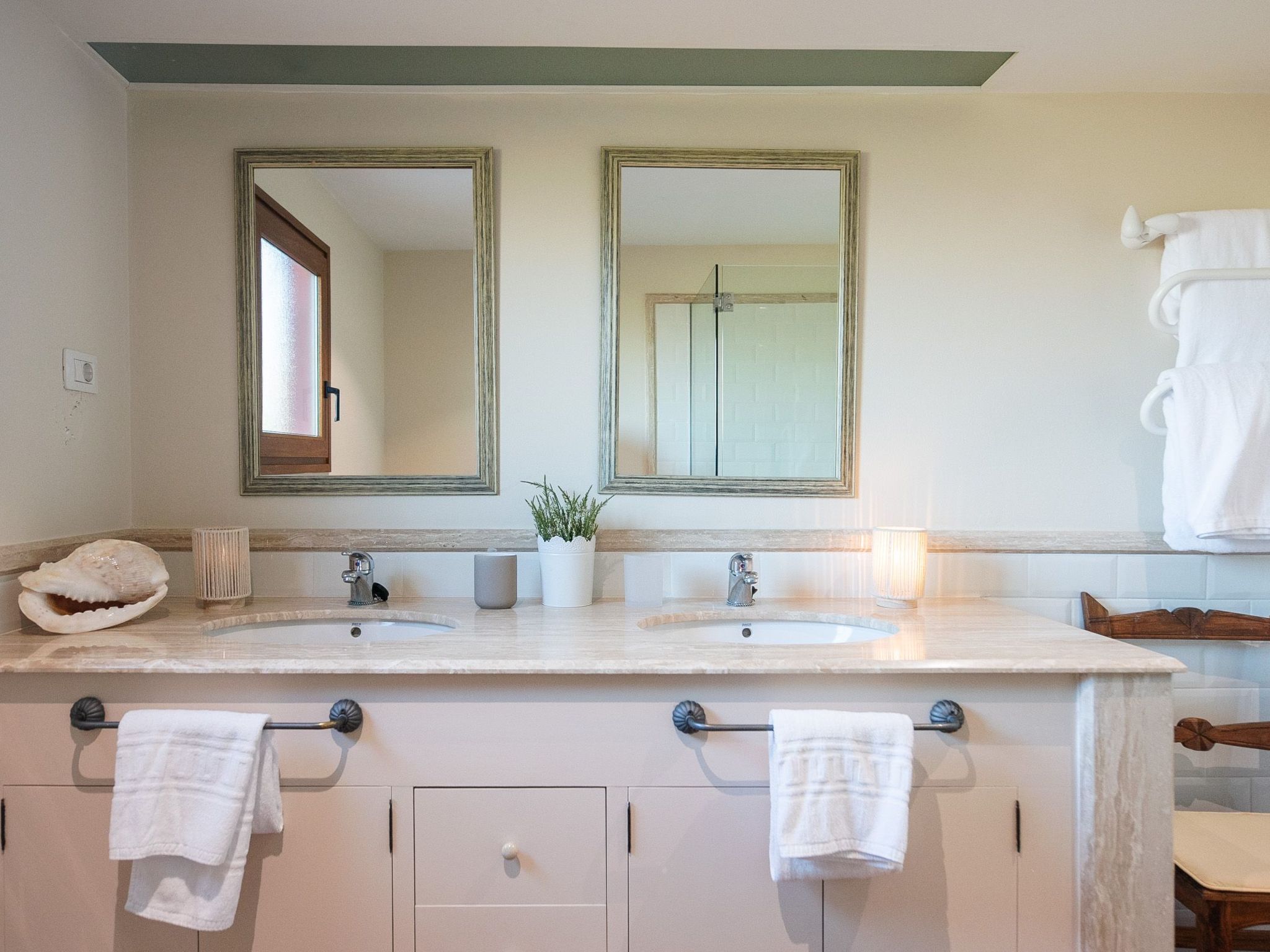 Wunderschöne Villa in einer einzigartigen natürlichen Umgebung-Inside