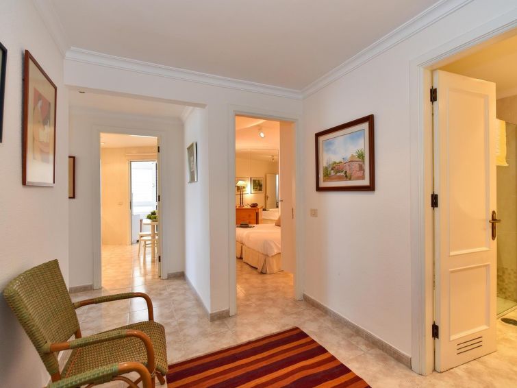 Las Canteras Seafront Apartment