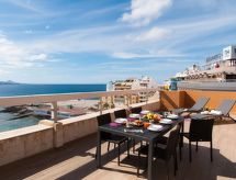 Nautilus 8D: Modern appartement direct aan Las Canteras strand - thumbnail 1