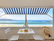 Las Canteras Seafront Apartment