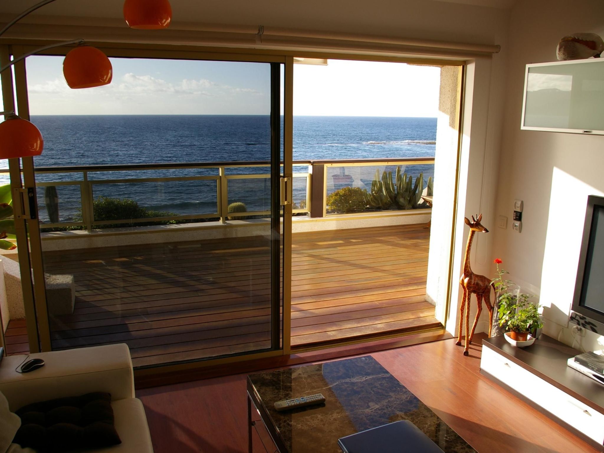 Schöne Ferienwohnung direkt am Strand-Drinnen