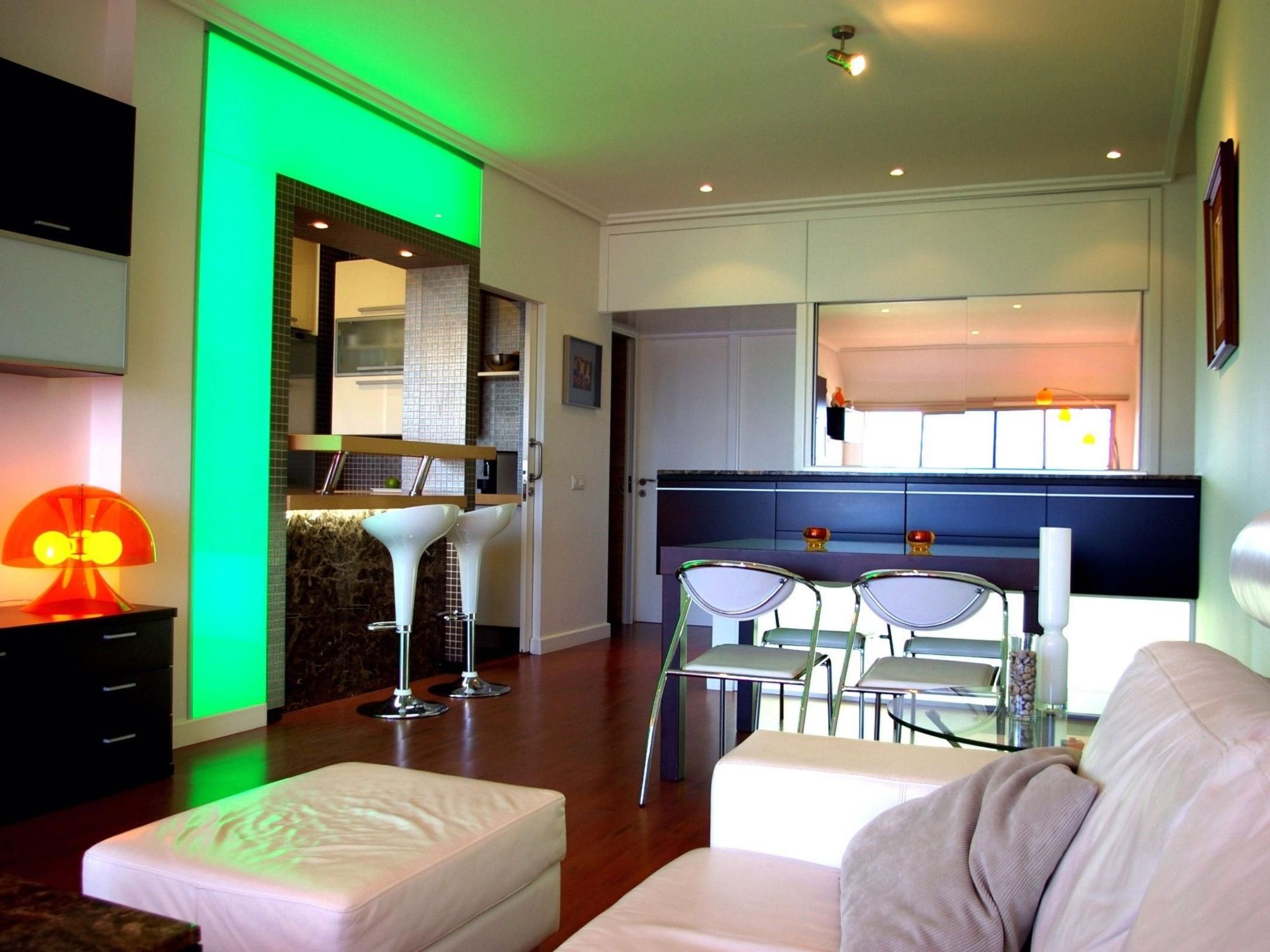 Schöne Ferienwohnung direkt am Strand-Image-tags.info