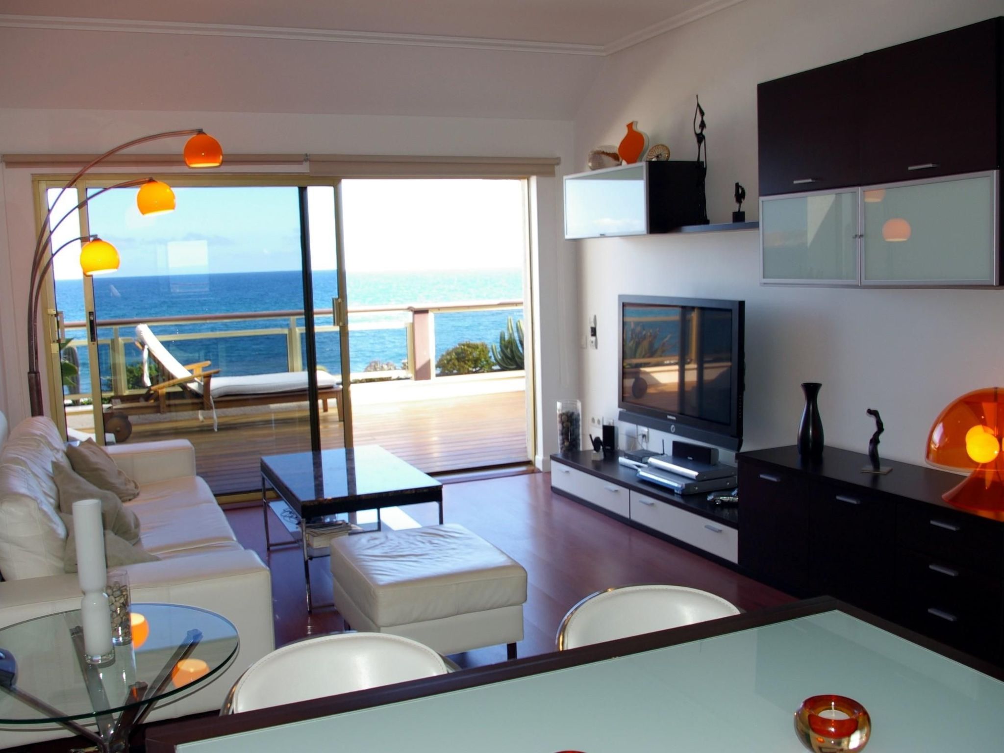 Schöne Ferienwohnung direkt am Strand-Drinnen