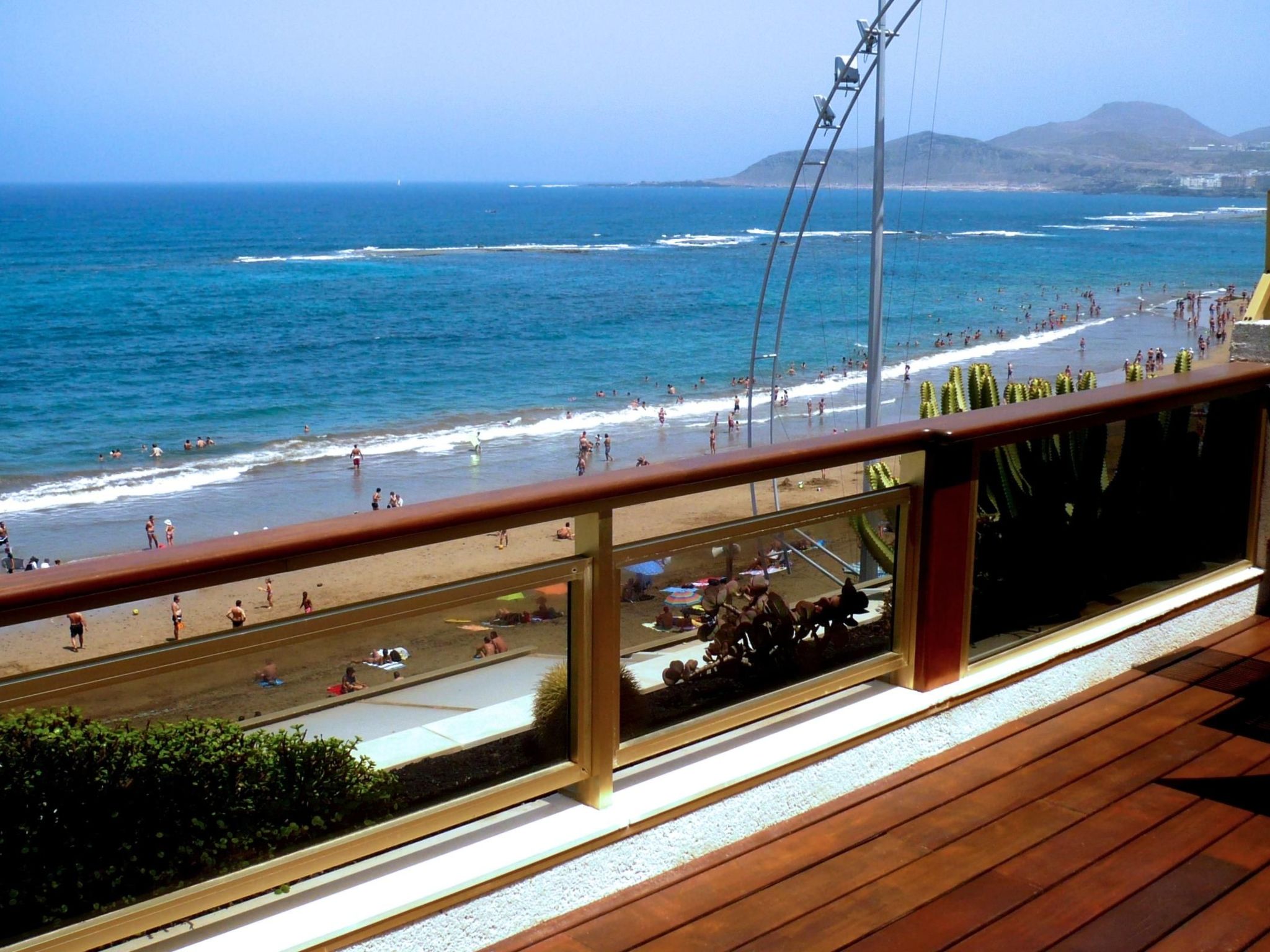 Schöne Ferienwohnung direkt am Strand-Image-tags.info