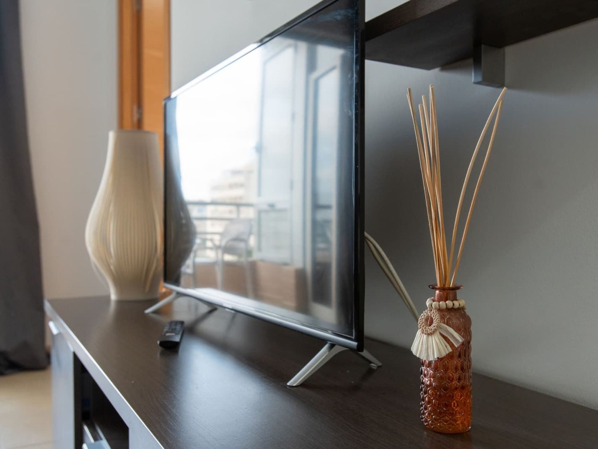 Appartement mit Blick auf das Meer-Drinnen