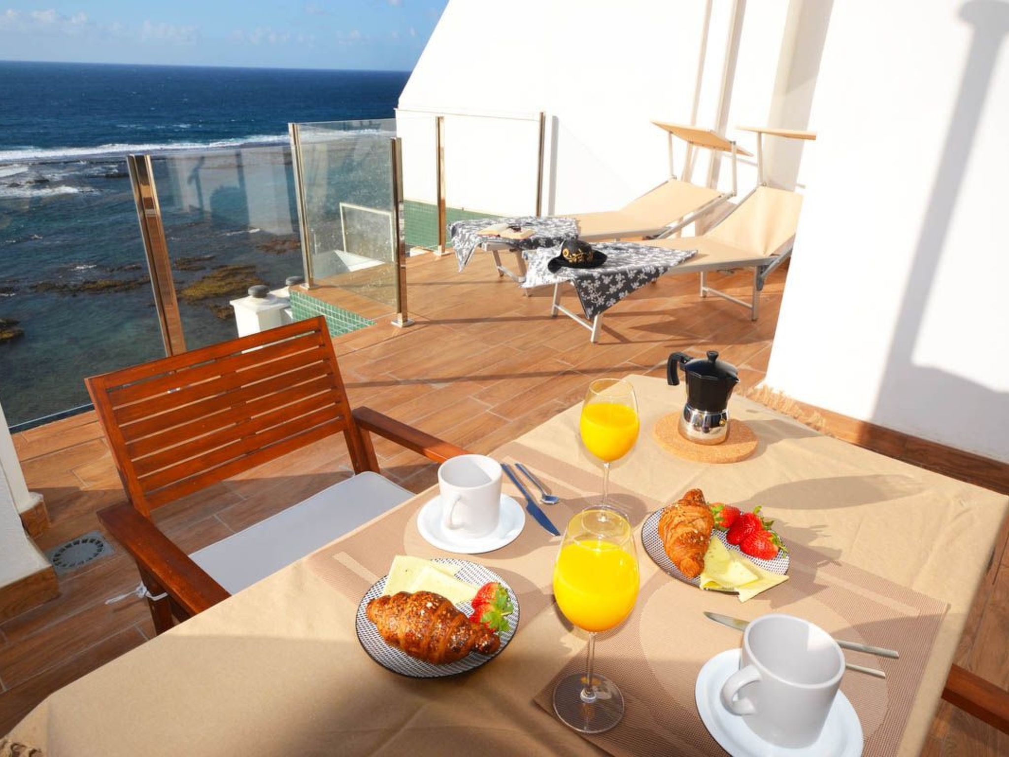 Wohnung mit privater Terrasse und Meerblick