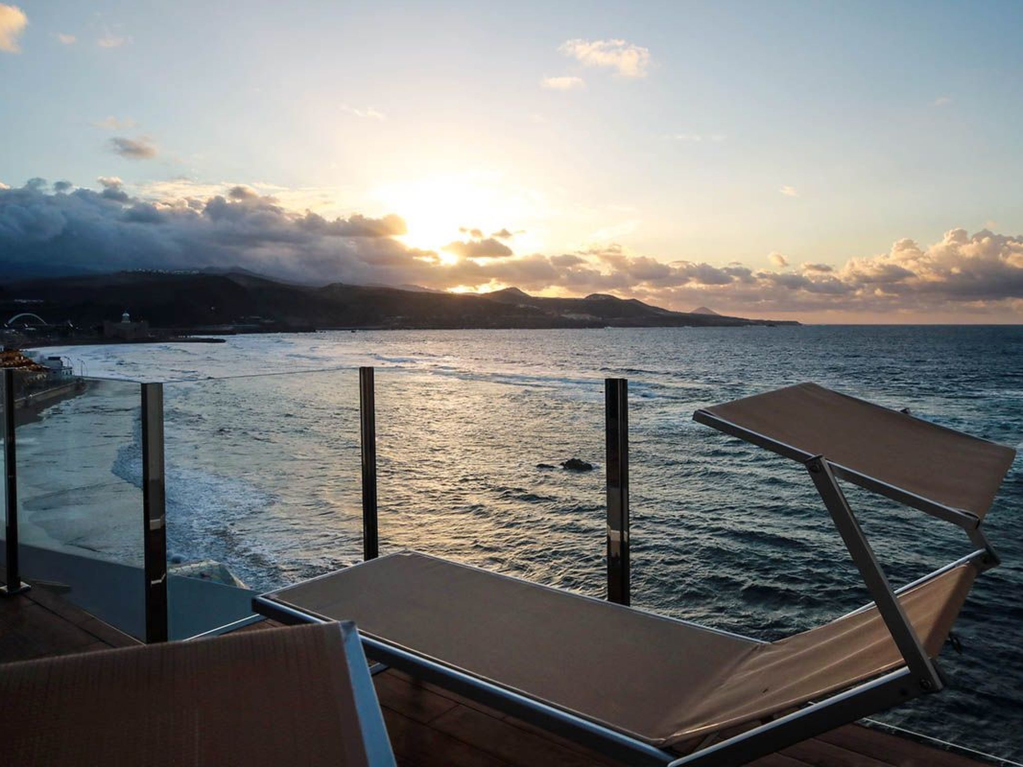 Wohnung mit privater Terrasse und Meerblick-Draußen