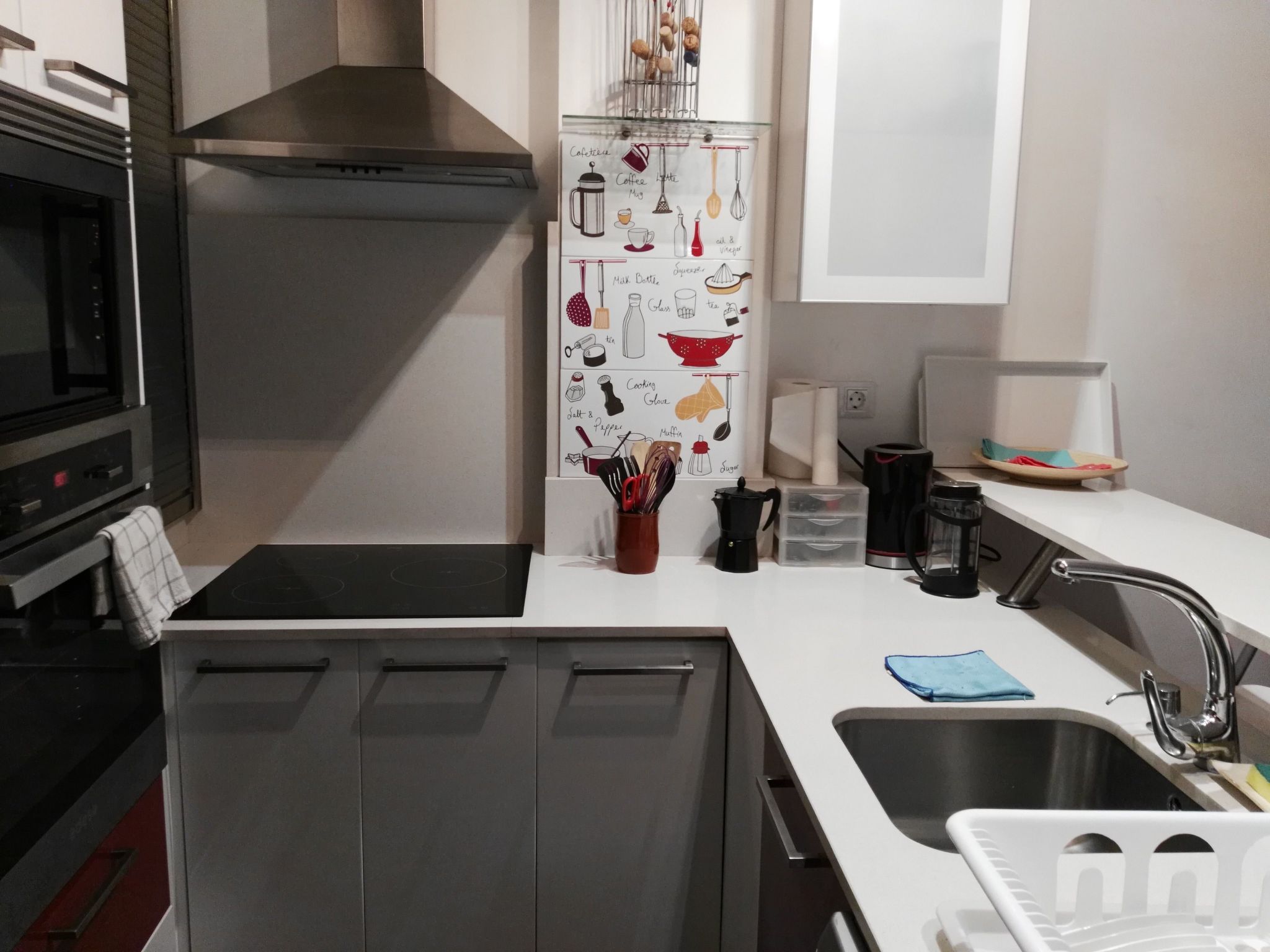 Photo of Appartement mit Balkon in einem Komplex mit Gemeinschaftspool am Meer