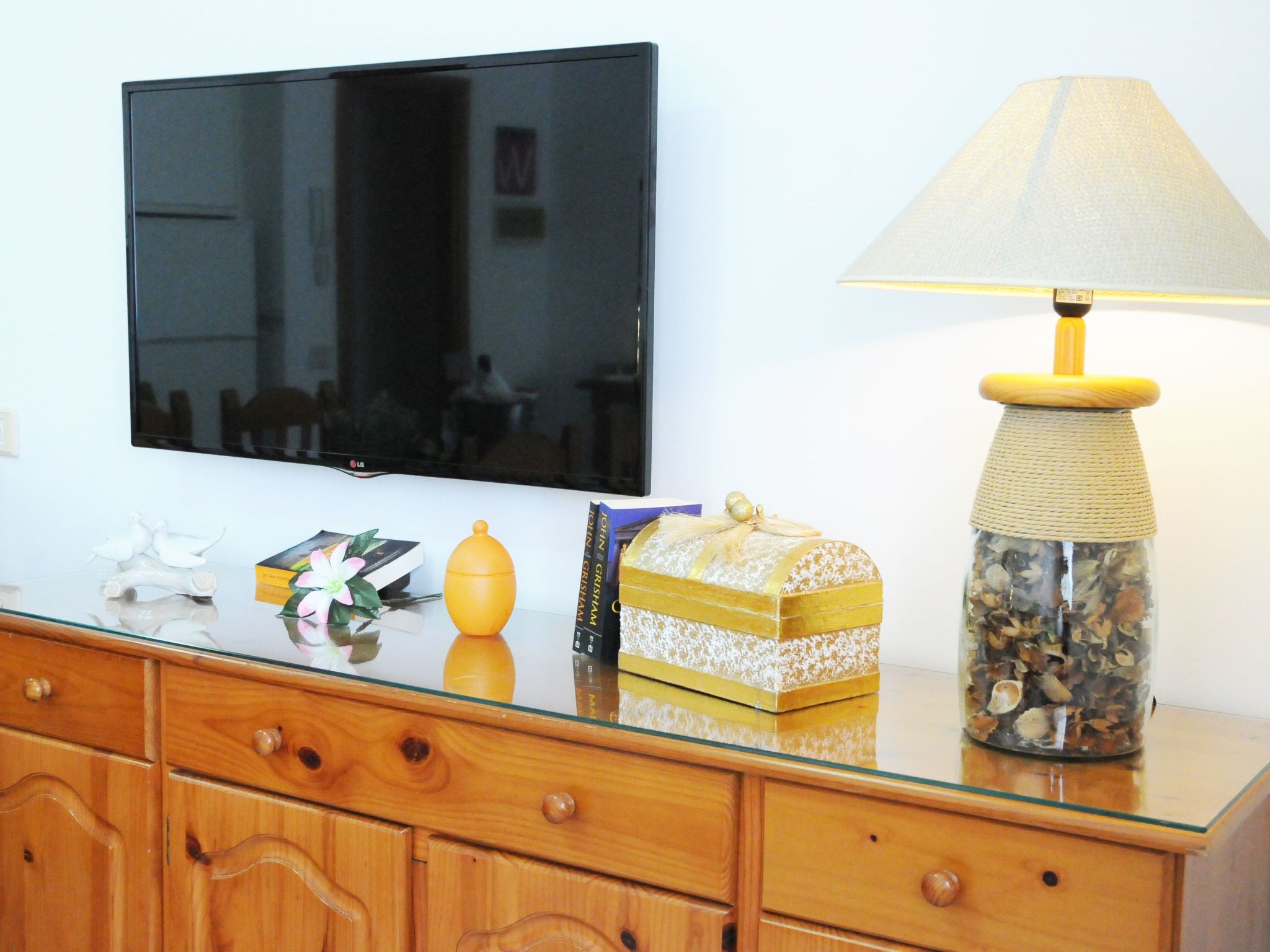 Helles Appartement im Erdgeschoss-Binnen