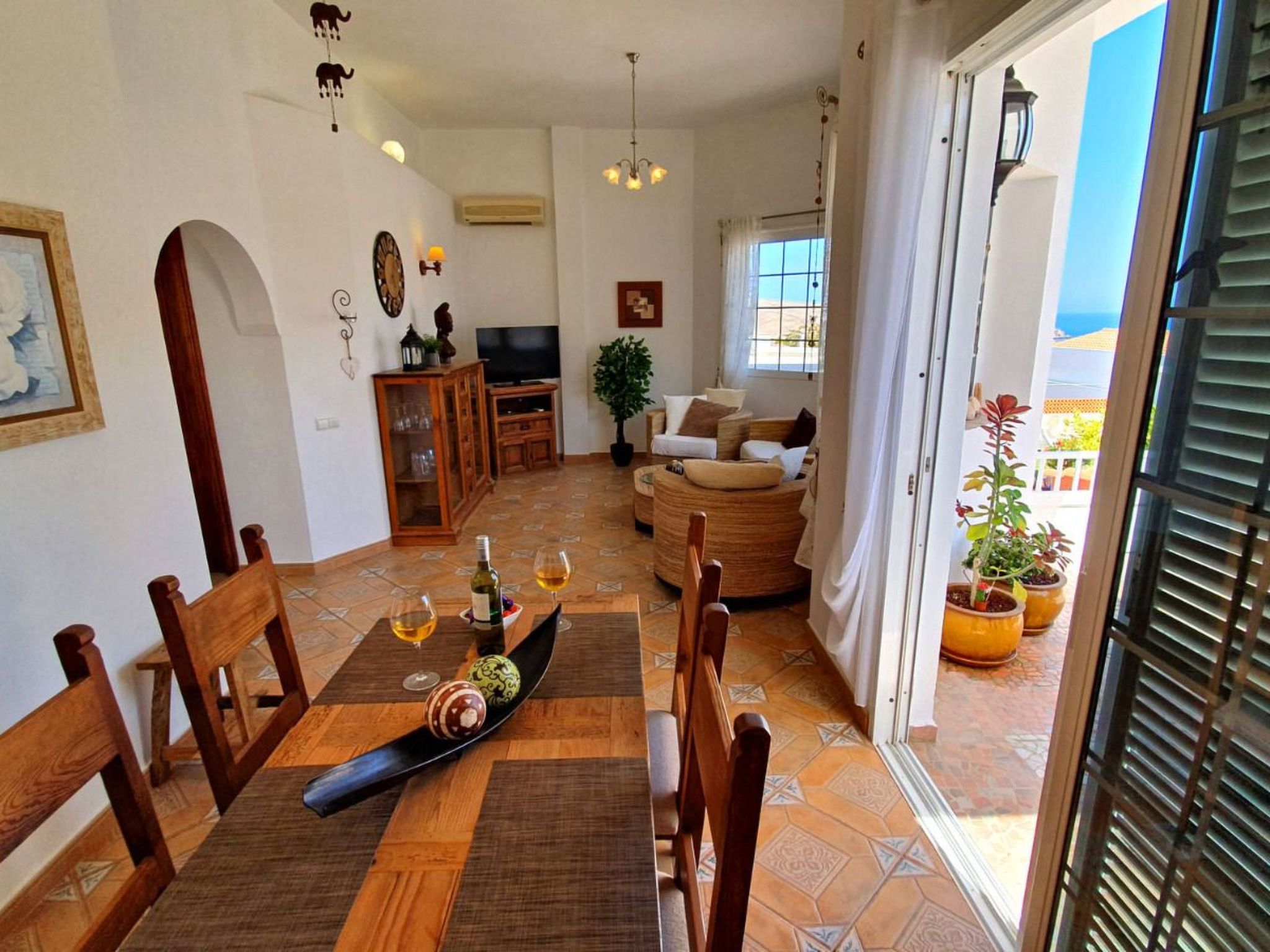 Gemütliches Ferienhaus in Tarajalejo mit Großem Garten und Meerblick-Image-tags.info