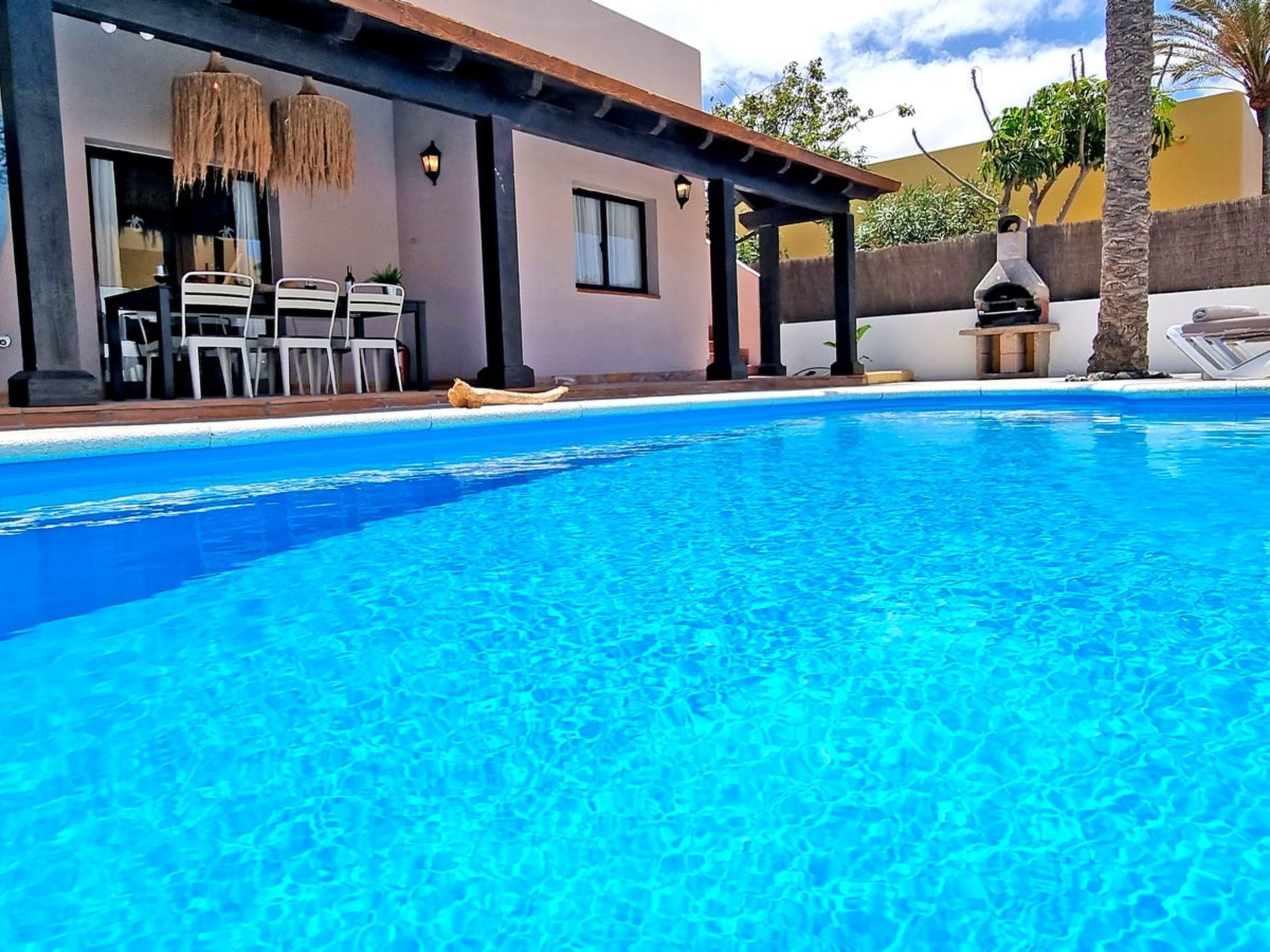 Komfortables Ferienhaus in Corralejo mit privatem Garten und beheiztem Pool-Image-tags.info