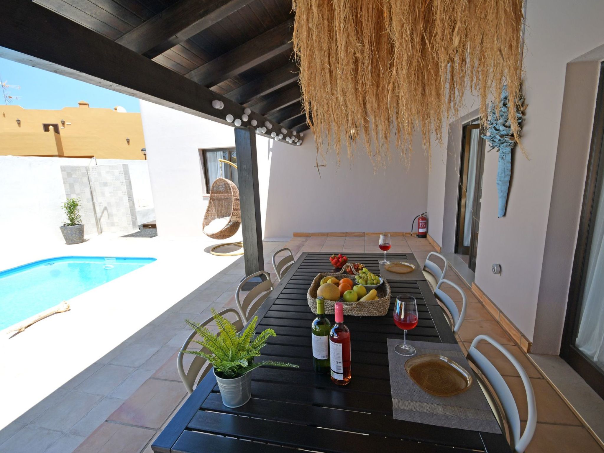 Komfortables Ferienhaus in Corralejo mit privatem Garten und beheiztem Pool-Image-tags.info