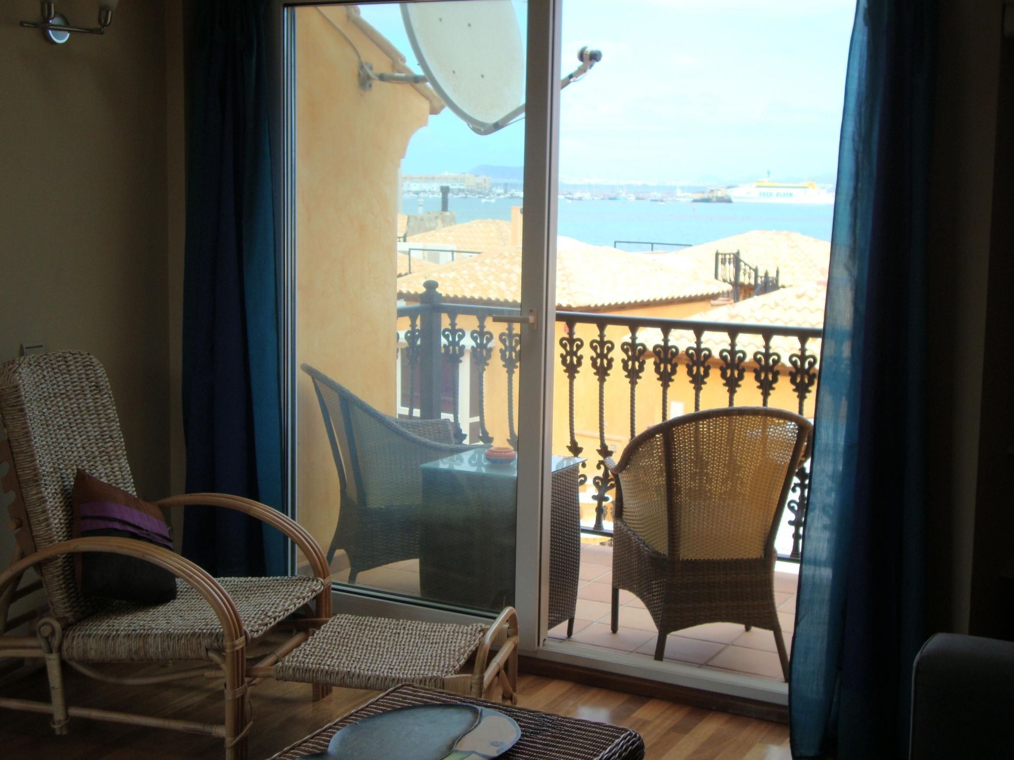 SeaHaus Fuerte-Inside