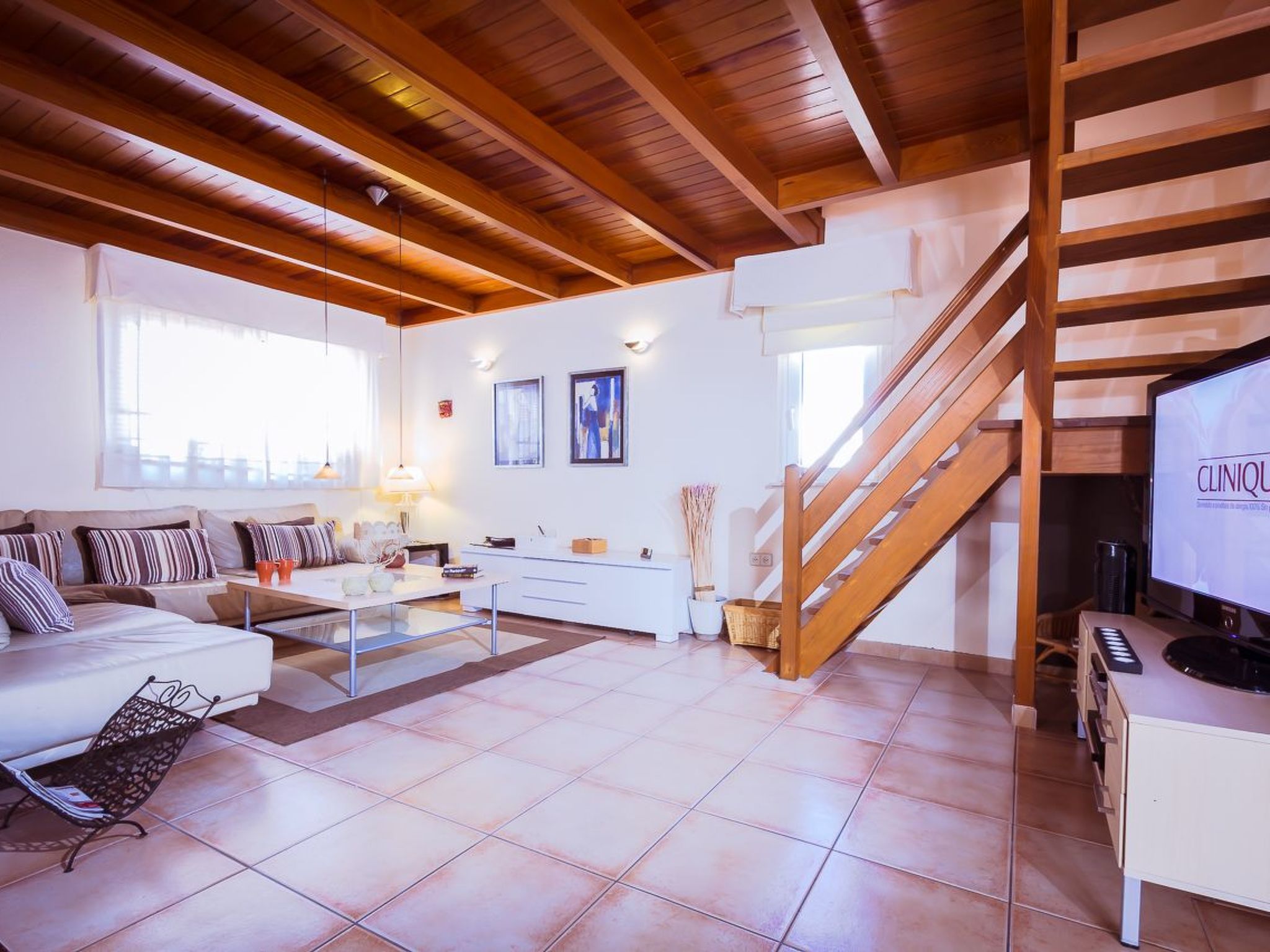 Strandnahes Ferienhaus Hibiscus mit privatem Pool-Binnen