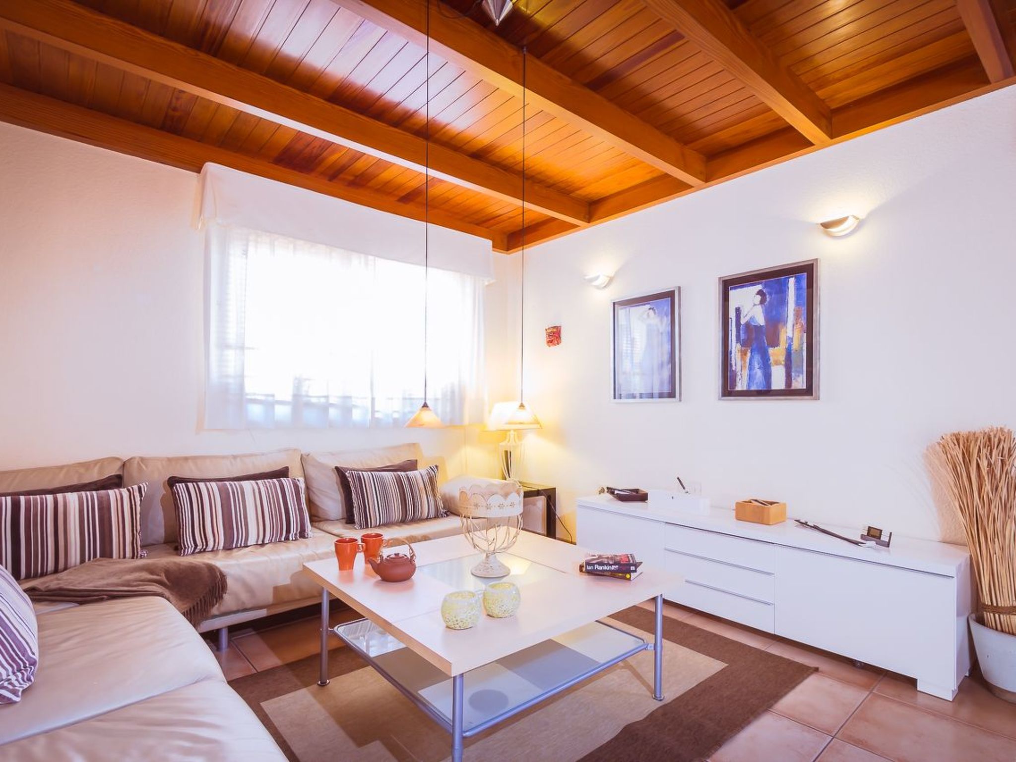 Strandnahes Ferienhaus Hibiscus mit privatem Pool-Binnen