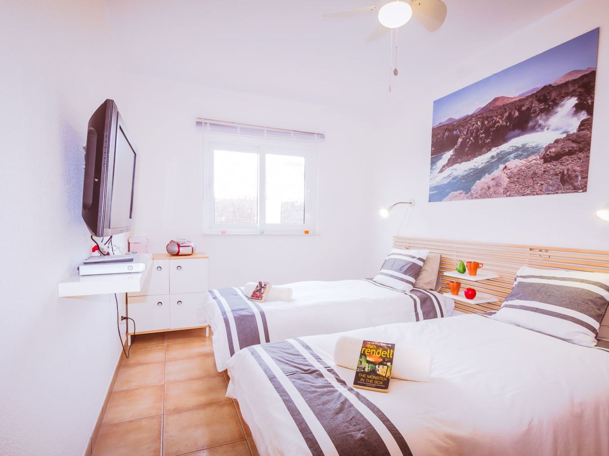 Strandnahes Ferienhaus Hibiscus mit privatem Pool-Binnen