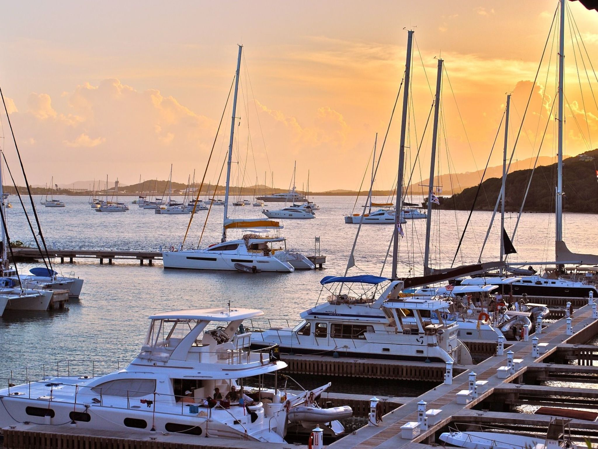 Strandnahes Ferienhaus Hibiscus mit privatem Pool-Binnen