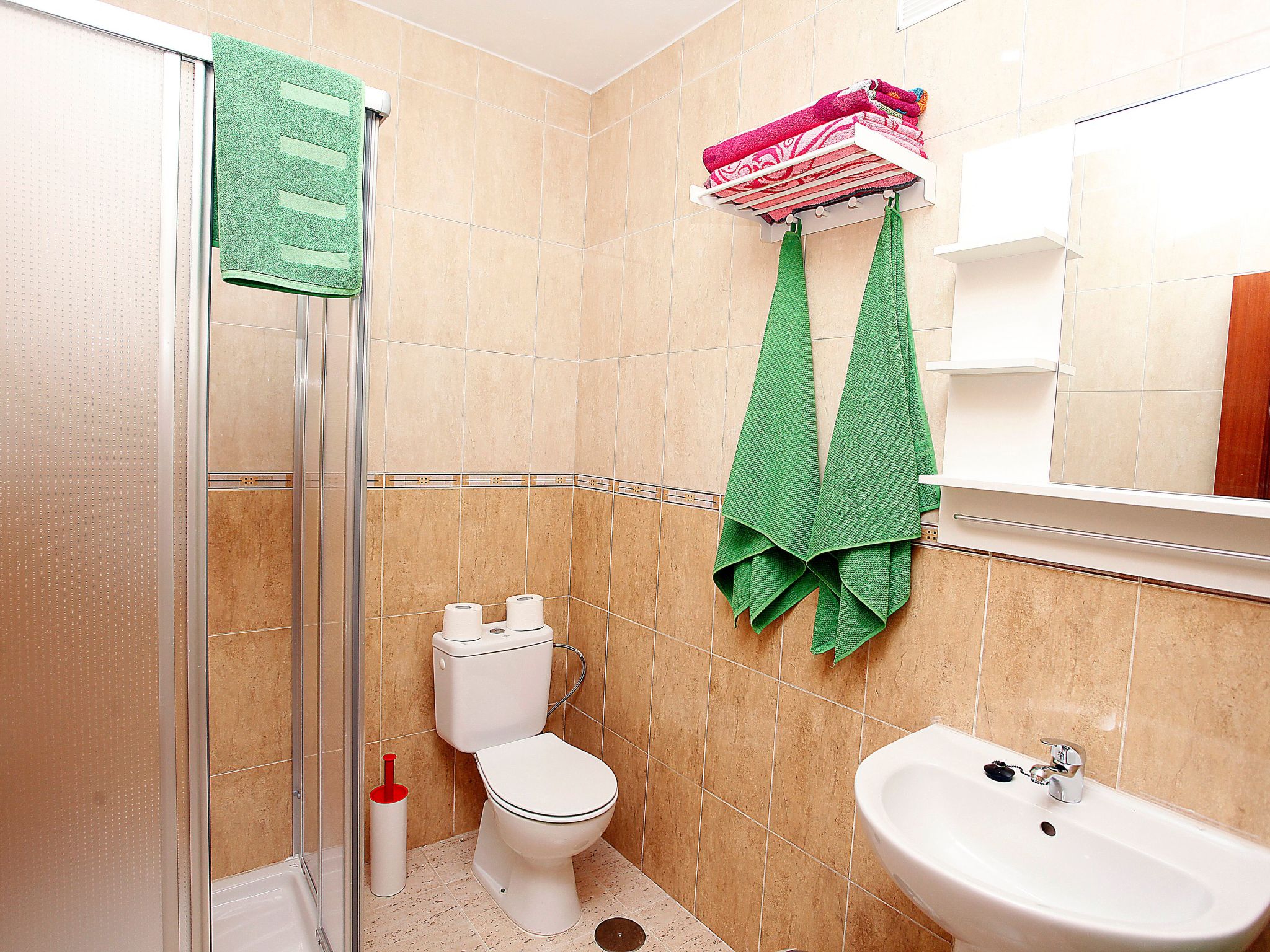 Sunshine Rojo-Inside