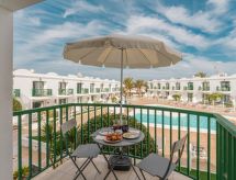 El Encanto: knus appartement met zeezicht en terras in Corralejo - thumbnail 1