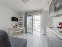 El Encanto: knus appartement met zeezicht en terras in Corralejo - thumbnail 6
