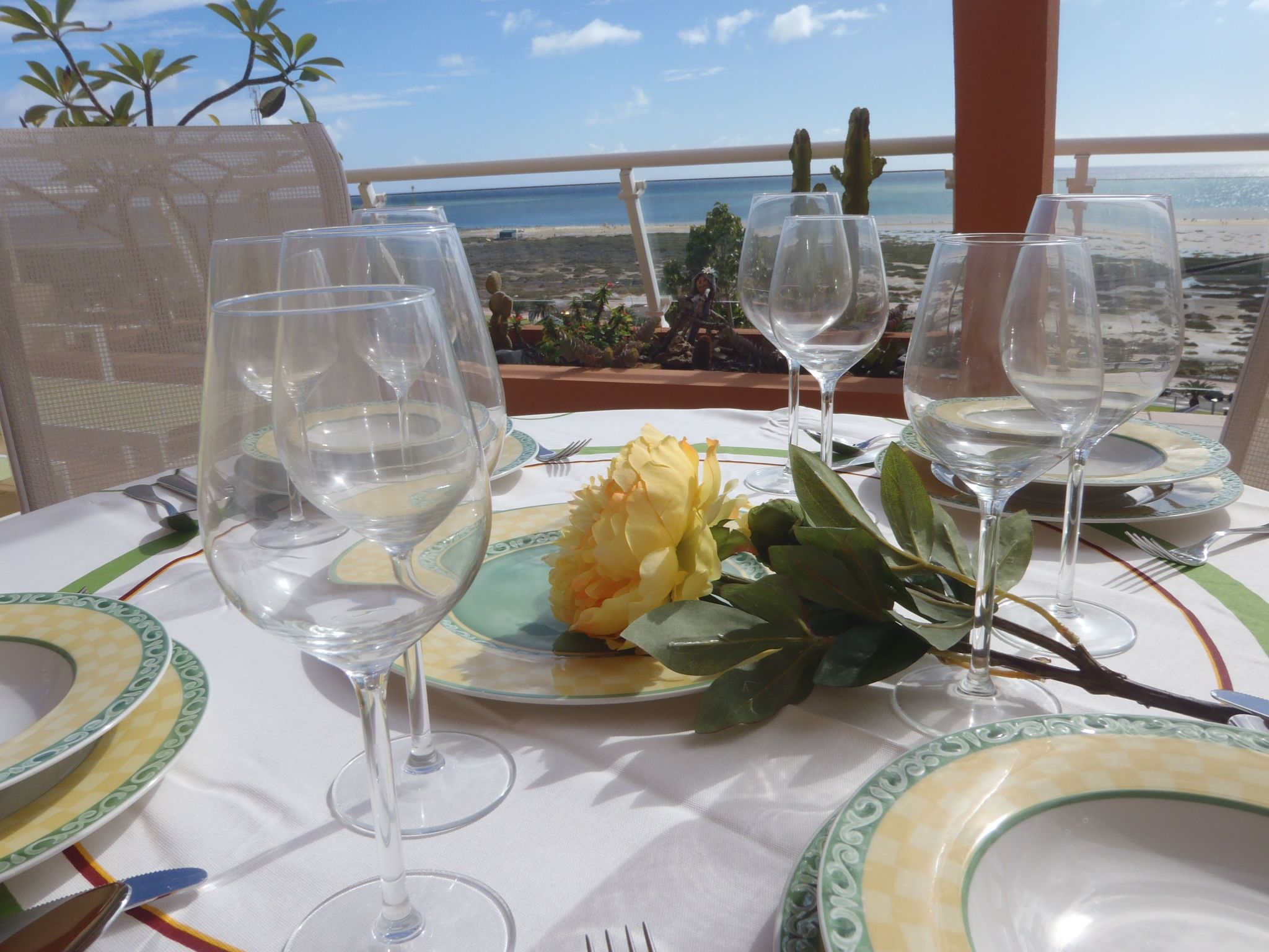 Luxuriöse Ferienwohnung mit Sonnenterrasse-Binnen