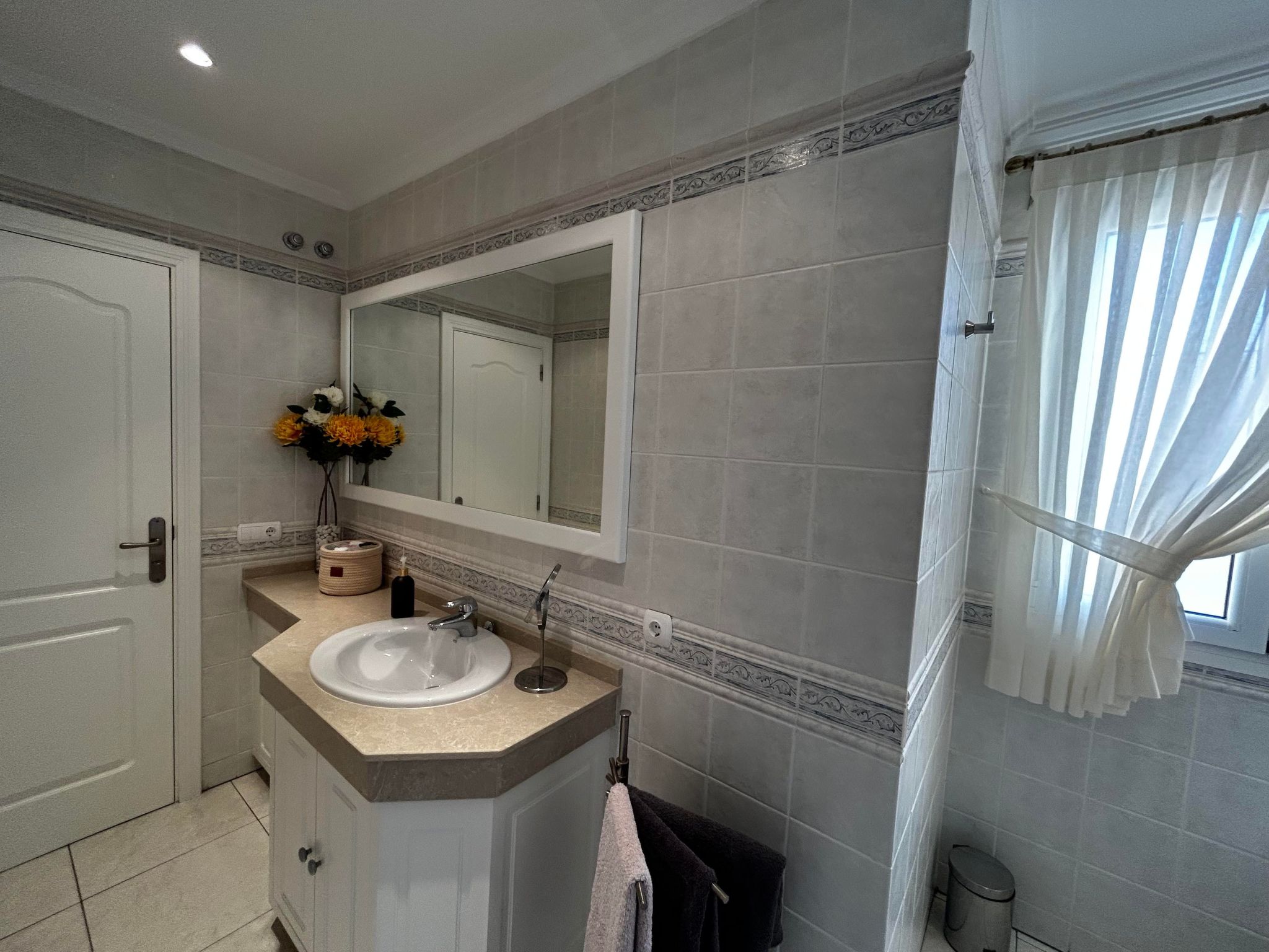 Luxe appartement in Morro Jable, 370m van zee en direct aan de golfbaan - foto 31