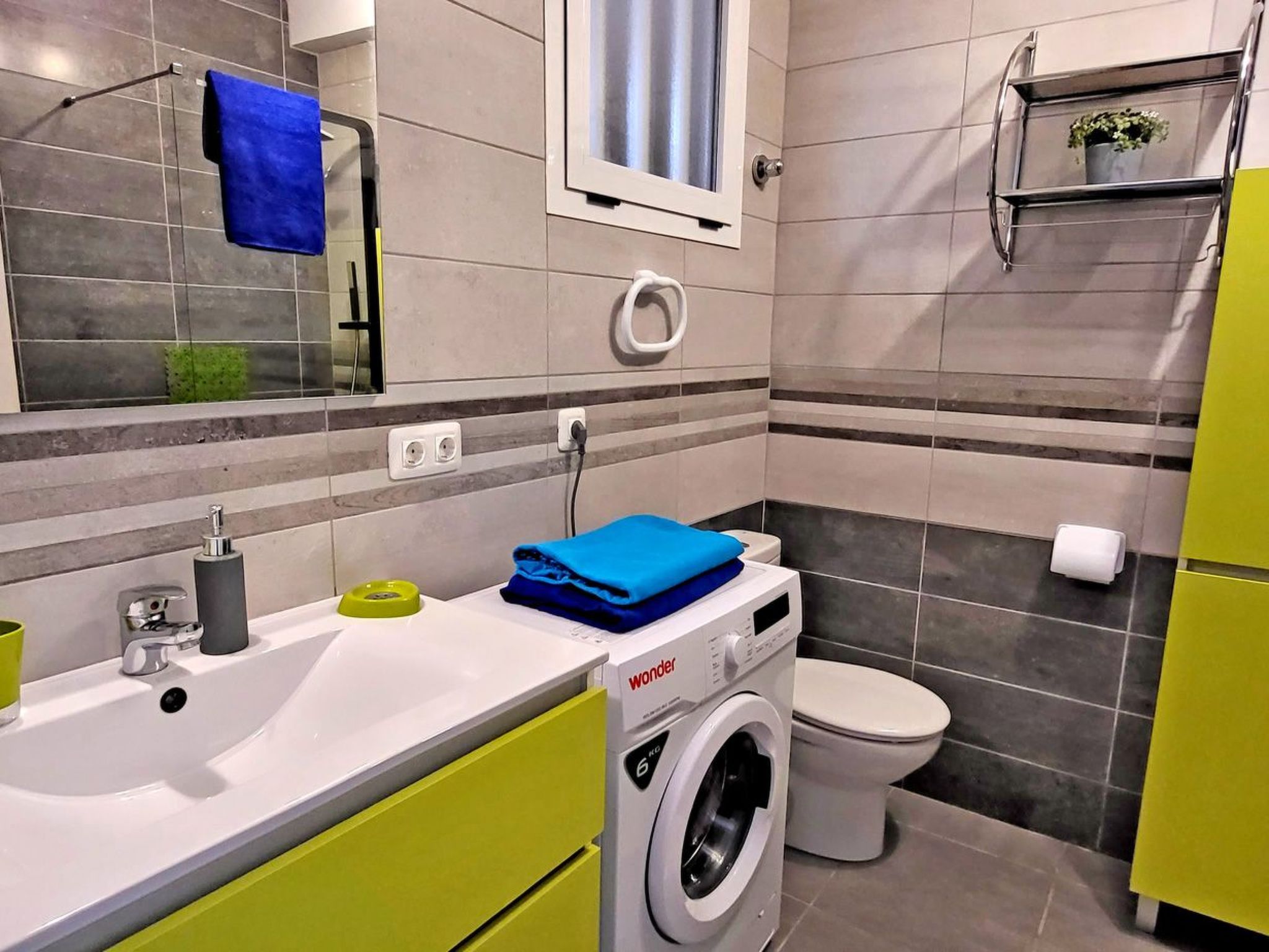 Buena Vista-Image-tags.info