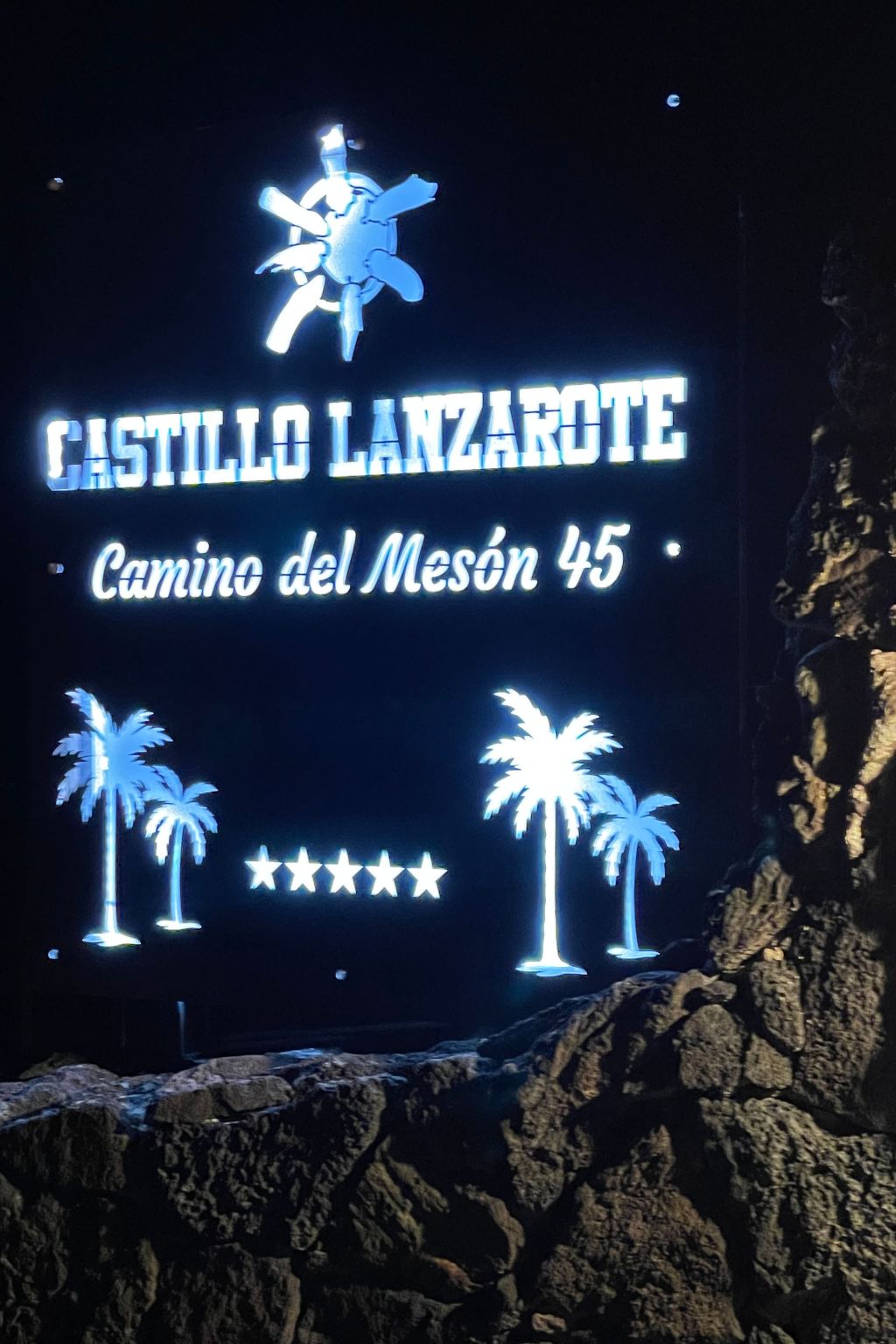 Castillo Bailey-Binnen