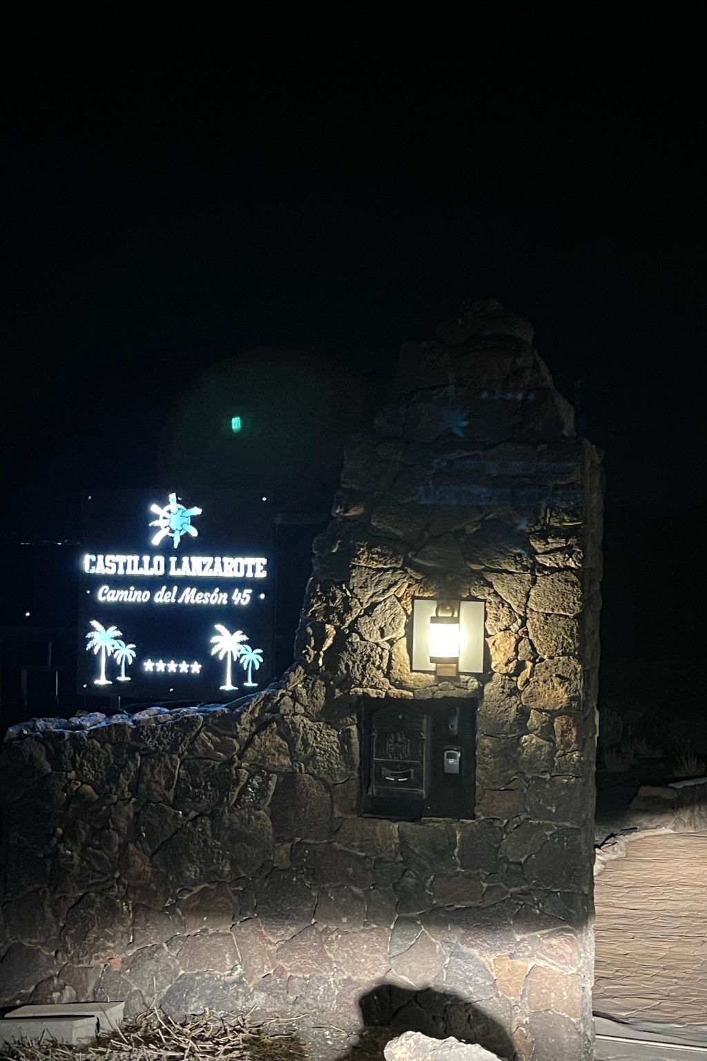 Castillo Bailey-Binnen