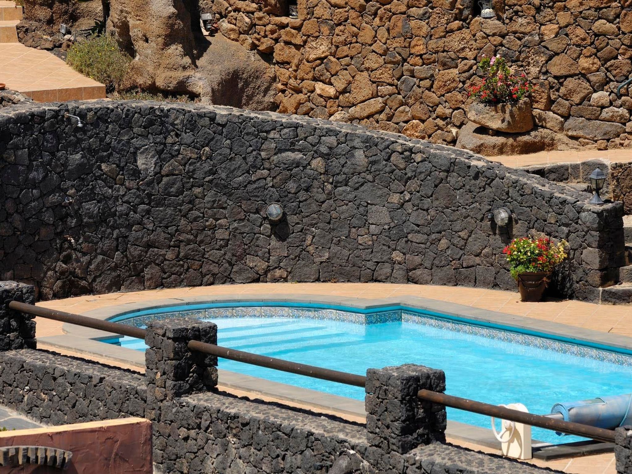 Schlafen in einer vulkanischen Höhle-Binnen