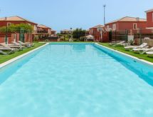 Private Terrasse, Schwimmbad, Parkplatz, Wi-Fi, TvSat