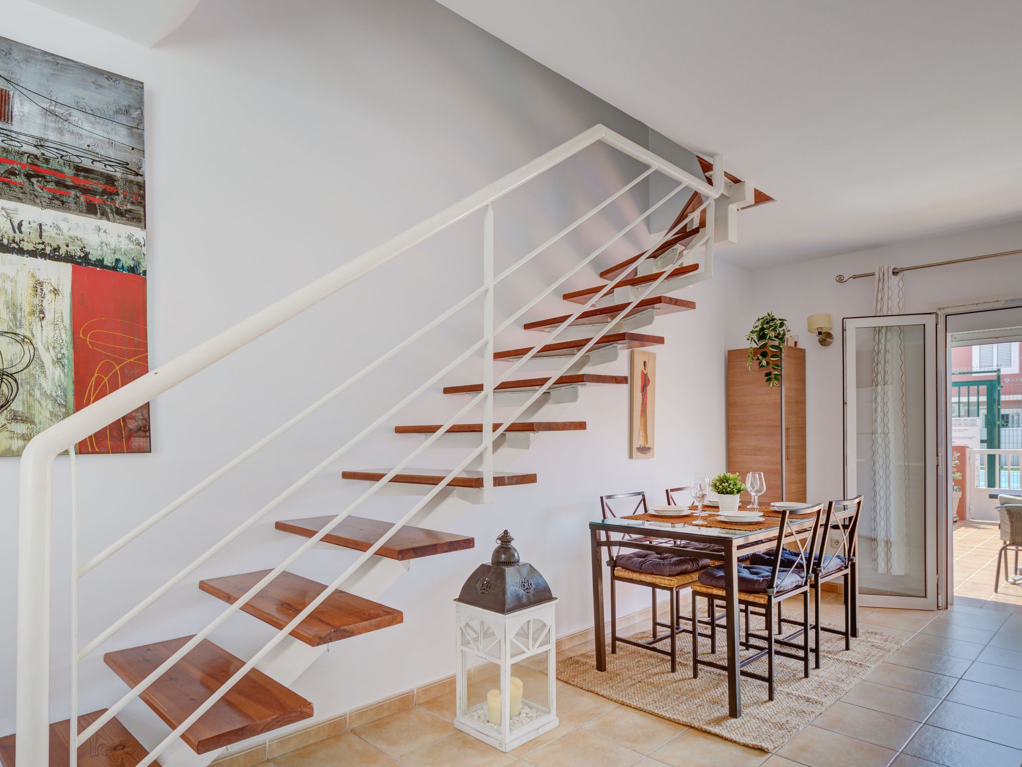 Private Terrasse, Schwimmbad, Parkplatz, Wi-Fi, TvSat-Binnen