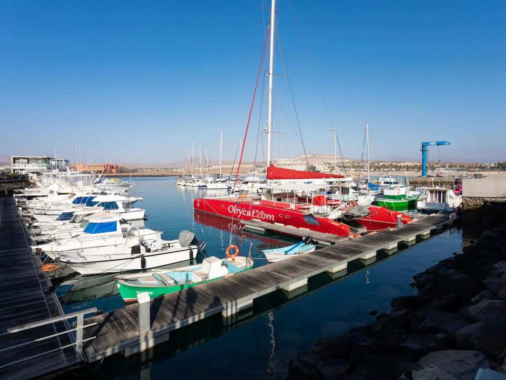 Private Terrasse, Schwimmbad, Parkplatz, Wi-Fi, TvSat-Binnen