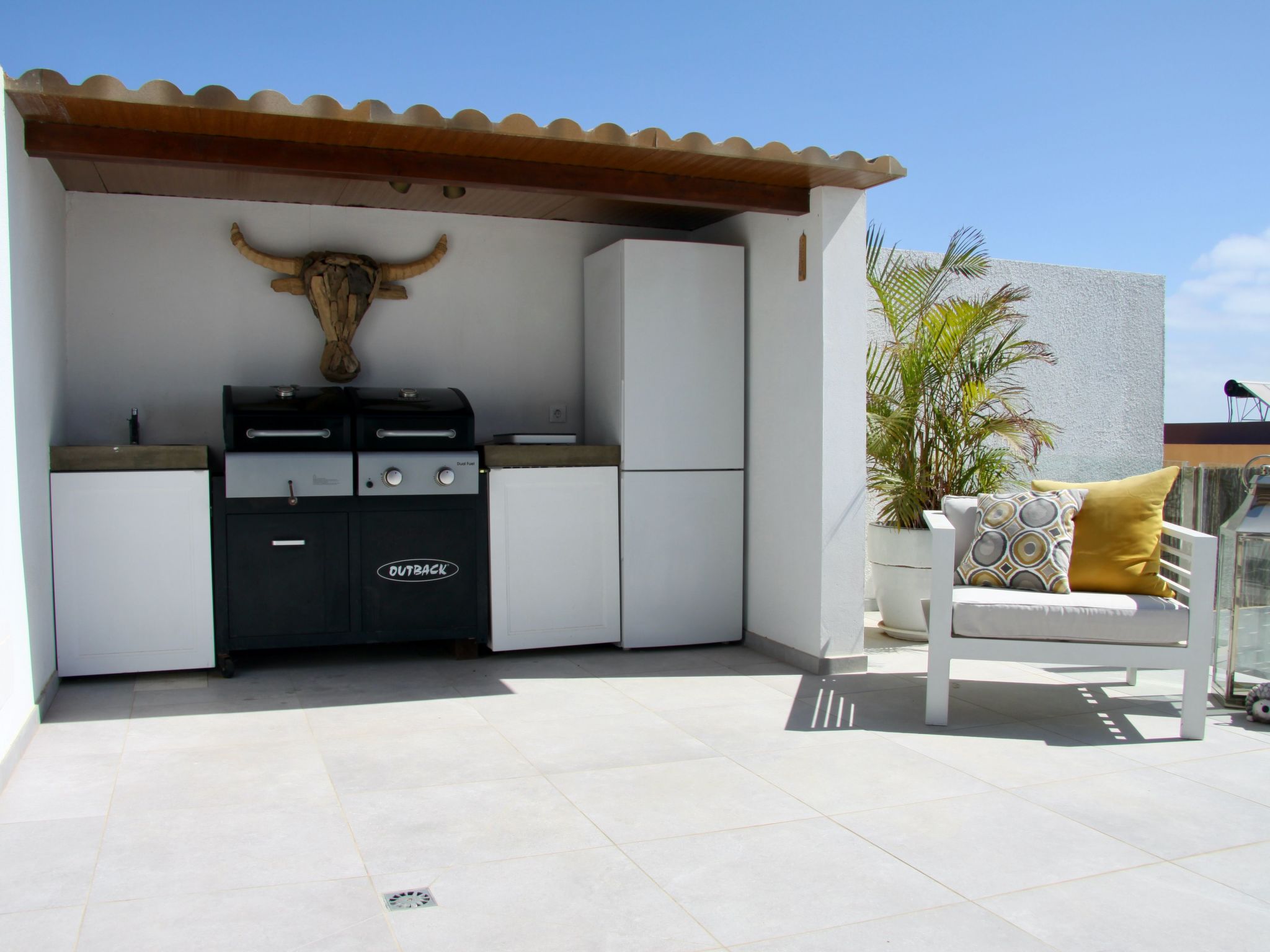 Mit Pool für 2 Personen und 4 Kinder-Binnen