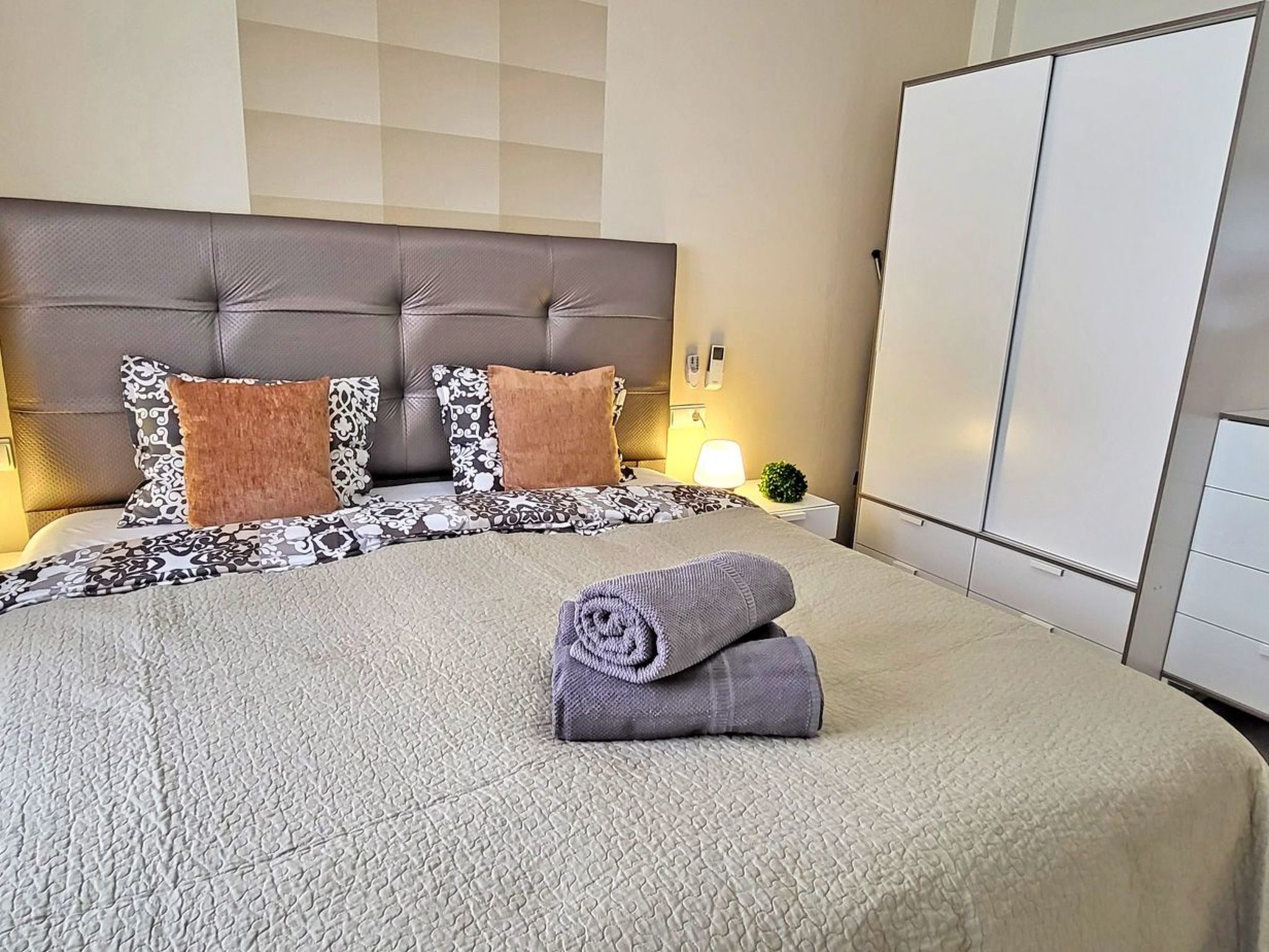 Wohnung mit Wasserblick-Image-tags.info