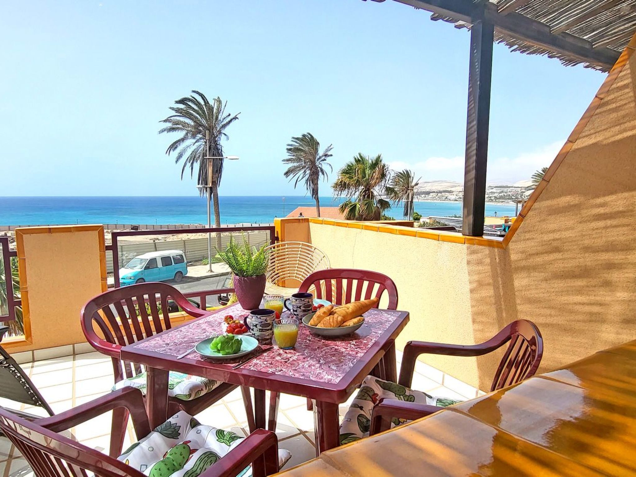 Schöne Ferienwohnung mit Terrasse und Meerblick-Binnen