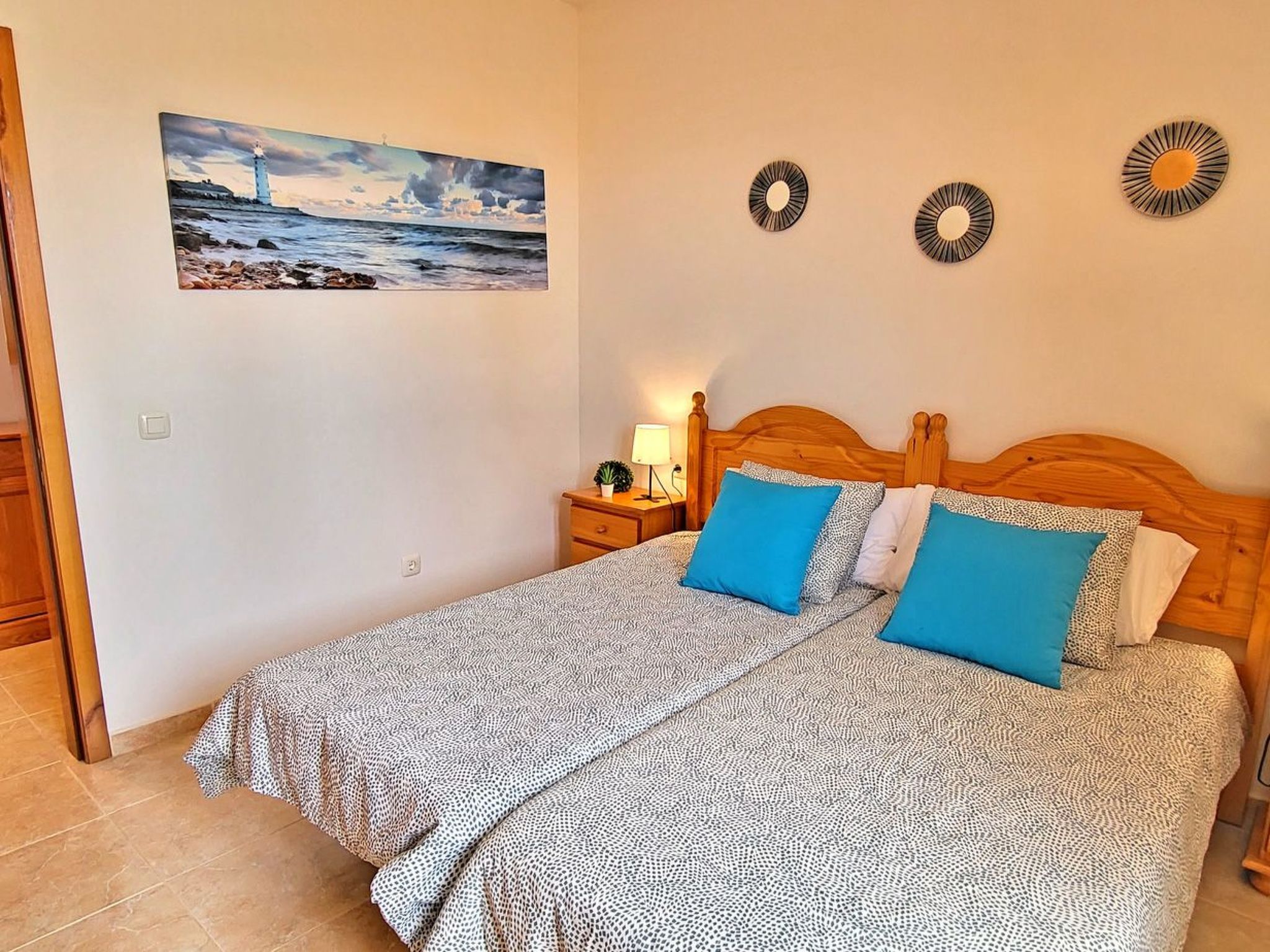 Schöne Ferienwohnung mit Terrasse und Meerblick-Binnen