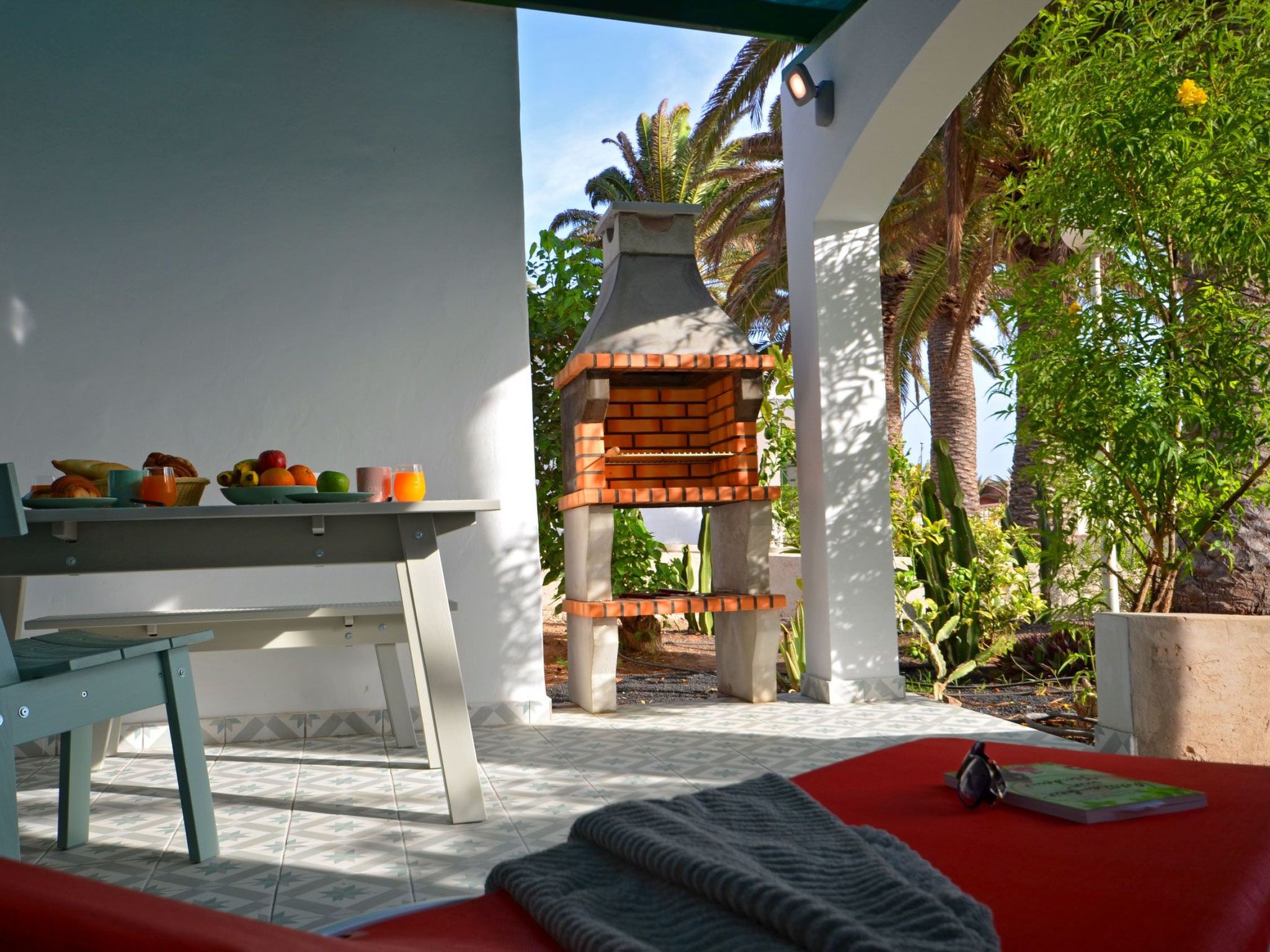 In Costa Calma mit Terrasse, gemeinsamem Pool und Grill-Image-tags.info