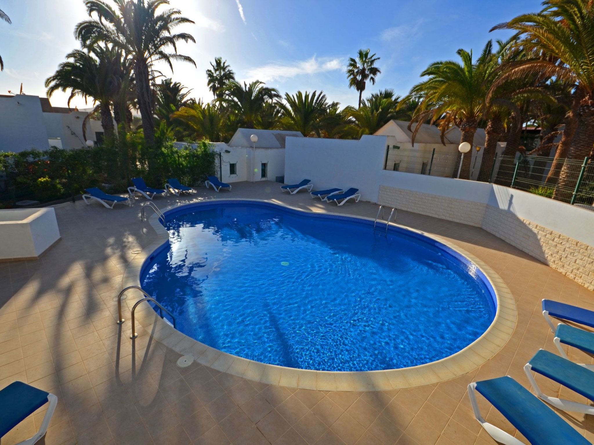 In Costa Calma mit Terrasse, gemeinsamem Pool und Grill-Image-tags.info