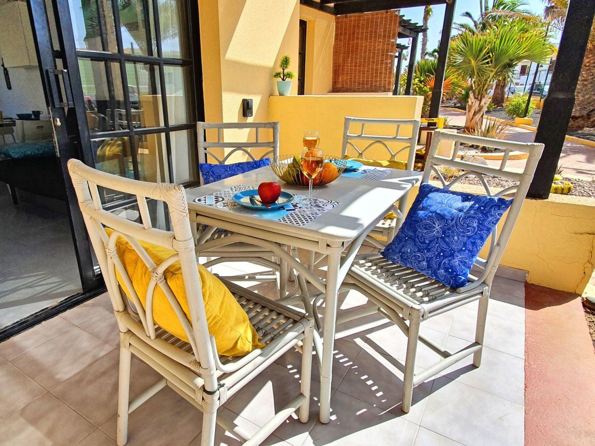 Tolle Ferienwohnung in Costa Calma mit Terrasse, gemeinsamem Pool und Garten