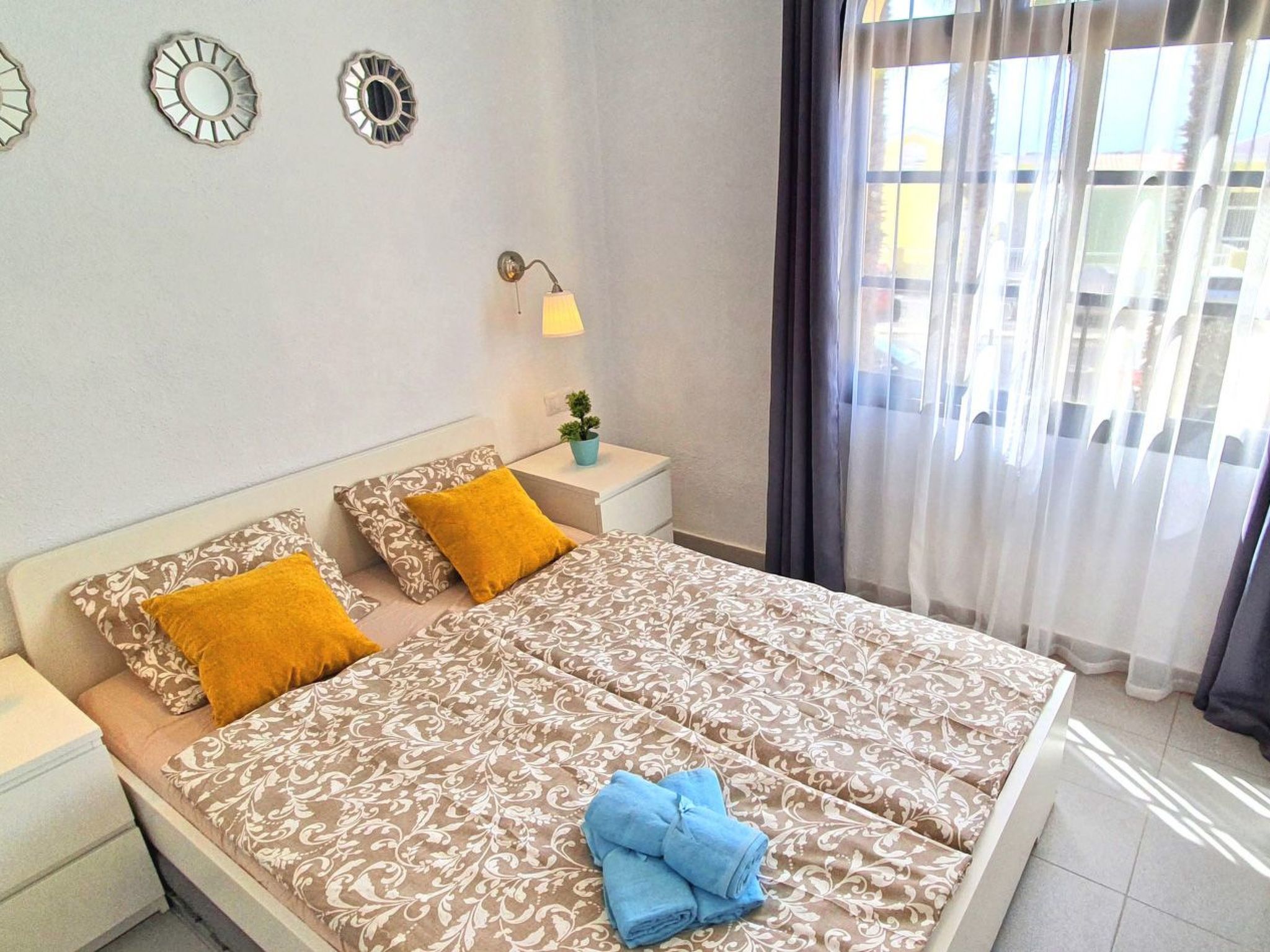 Tolle Ferienwohnung in Costa Calma mit Terrasse, gemeinsamem Pool und Garten-Image-tags.info