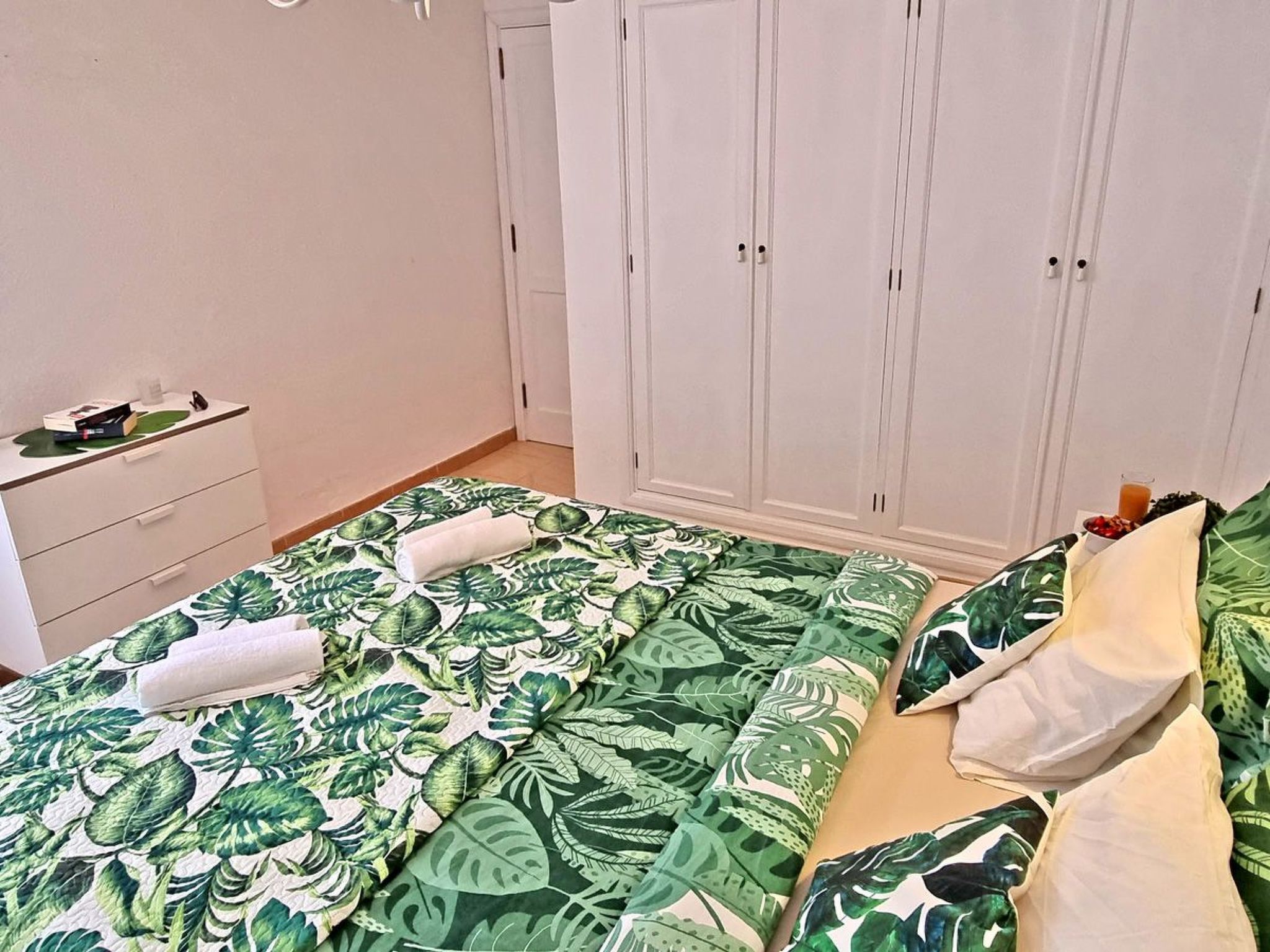 Palm Garden-Image-tags.info