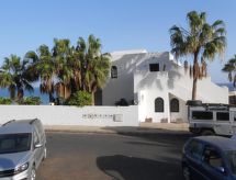 Costa Calma: Vakantiehuis met tuin op 30 meter van het strand - thumbnail 5