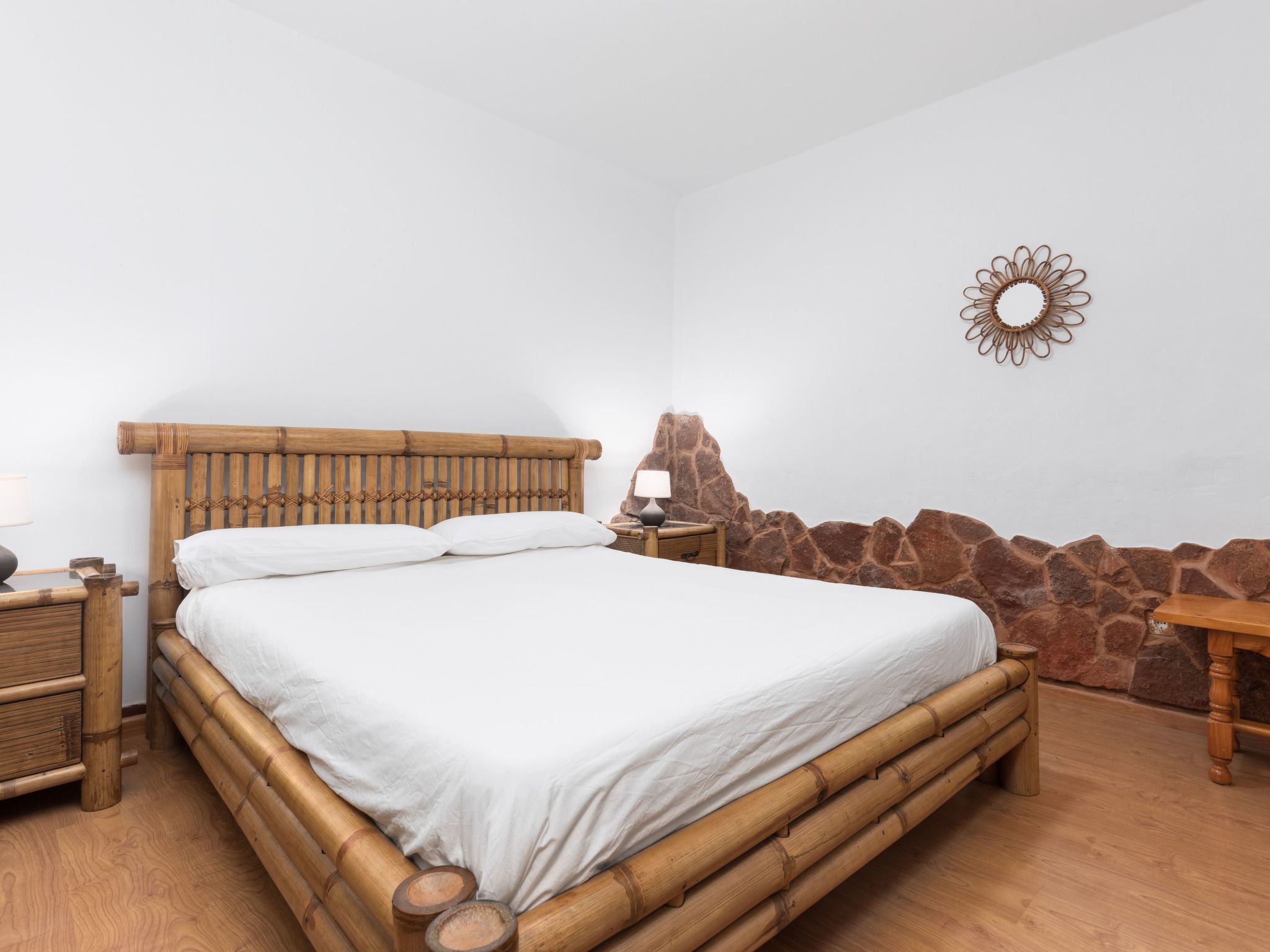 Haus mit Garten und Meerblick-Image-tags.info