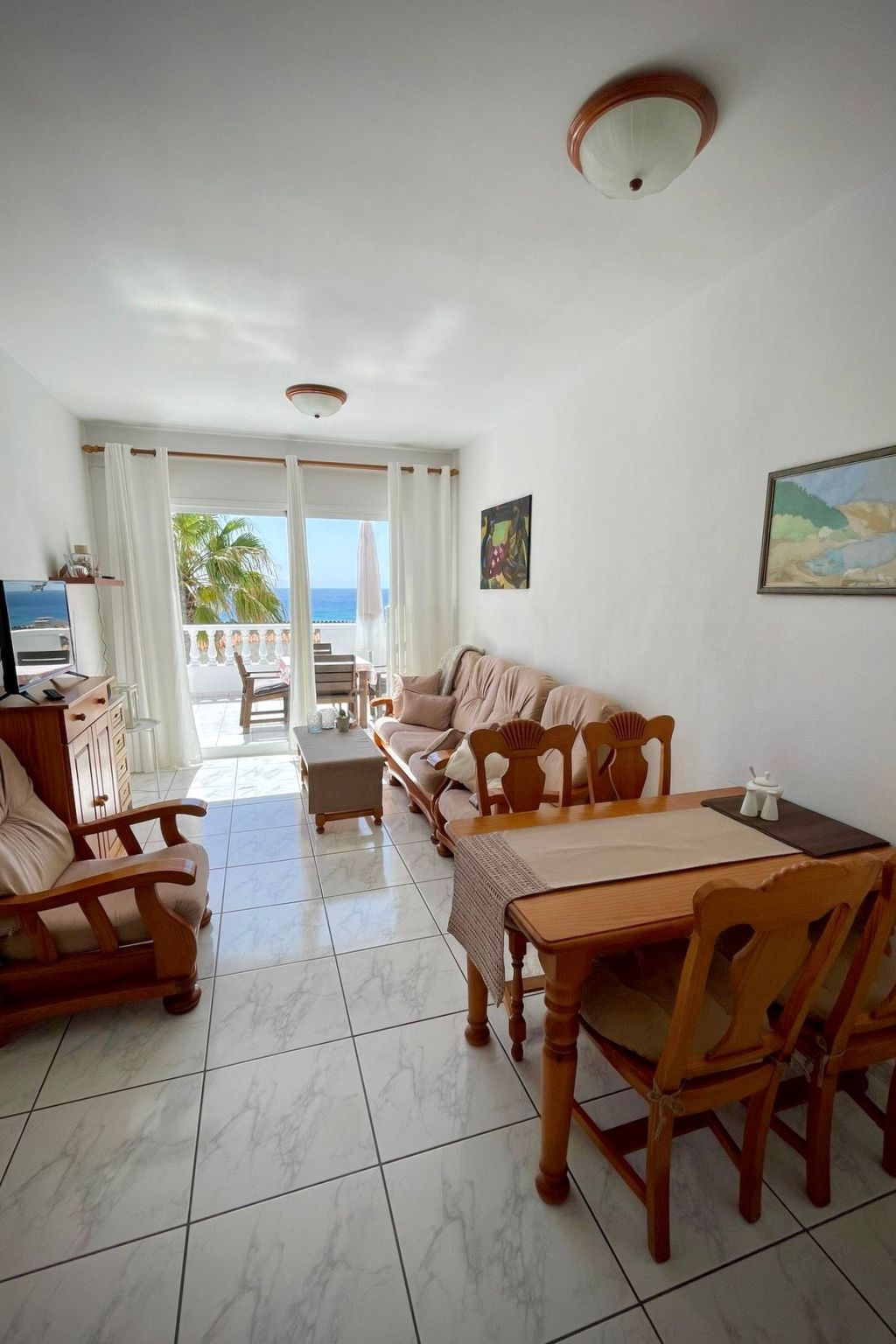 Iwona mit Meerblick-Binnen