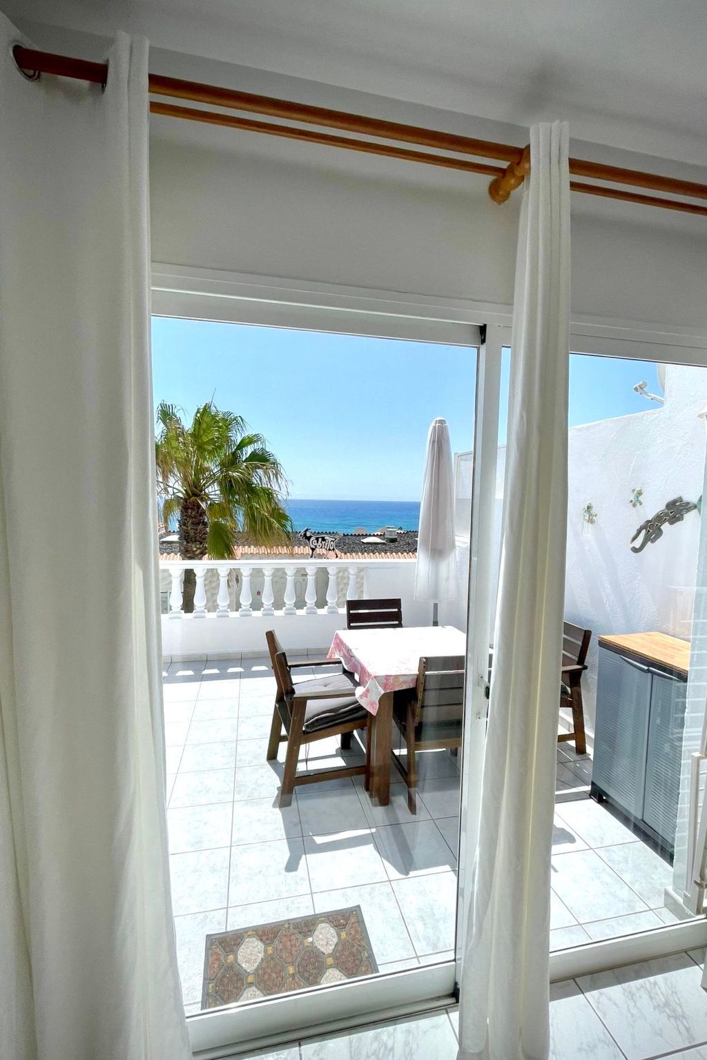 Iwona mit Meerblick-Binnen