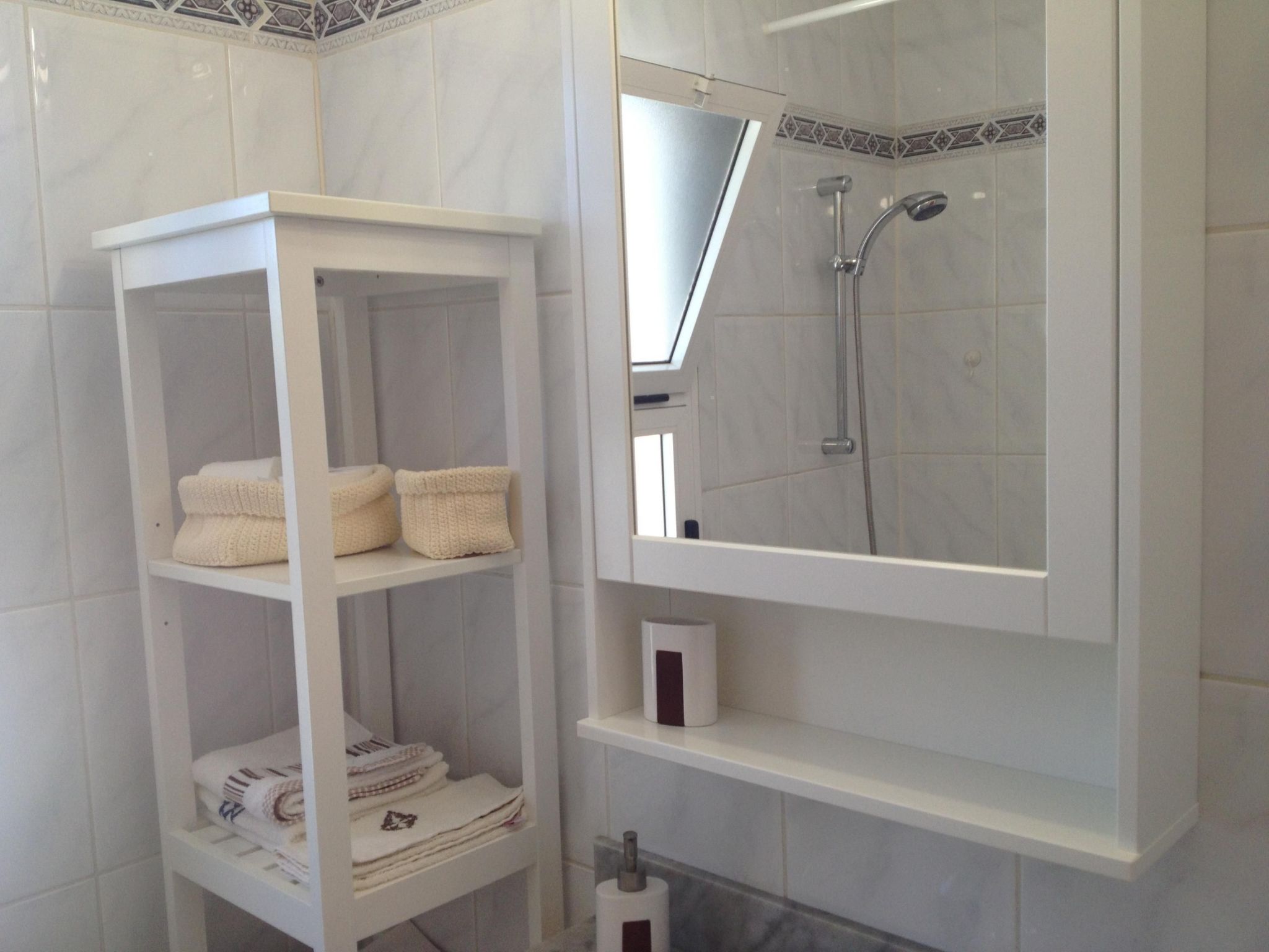 Iwona mit Meerblick-Binnen