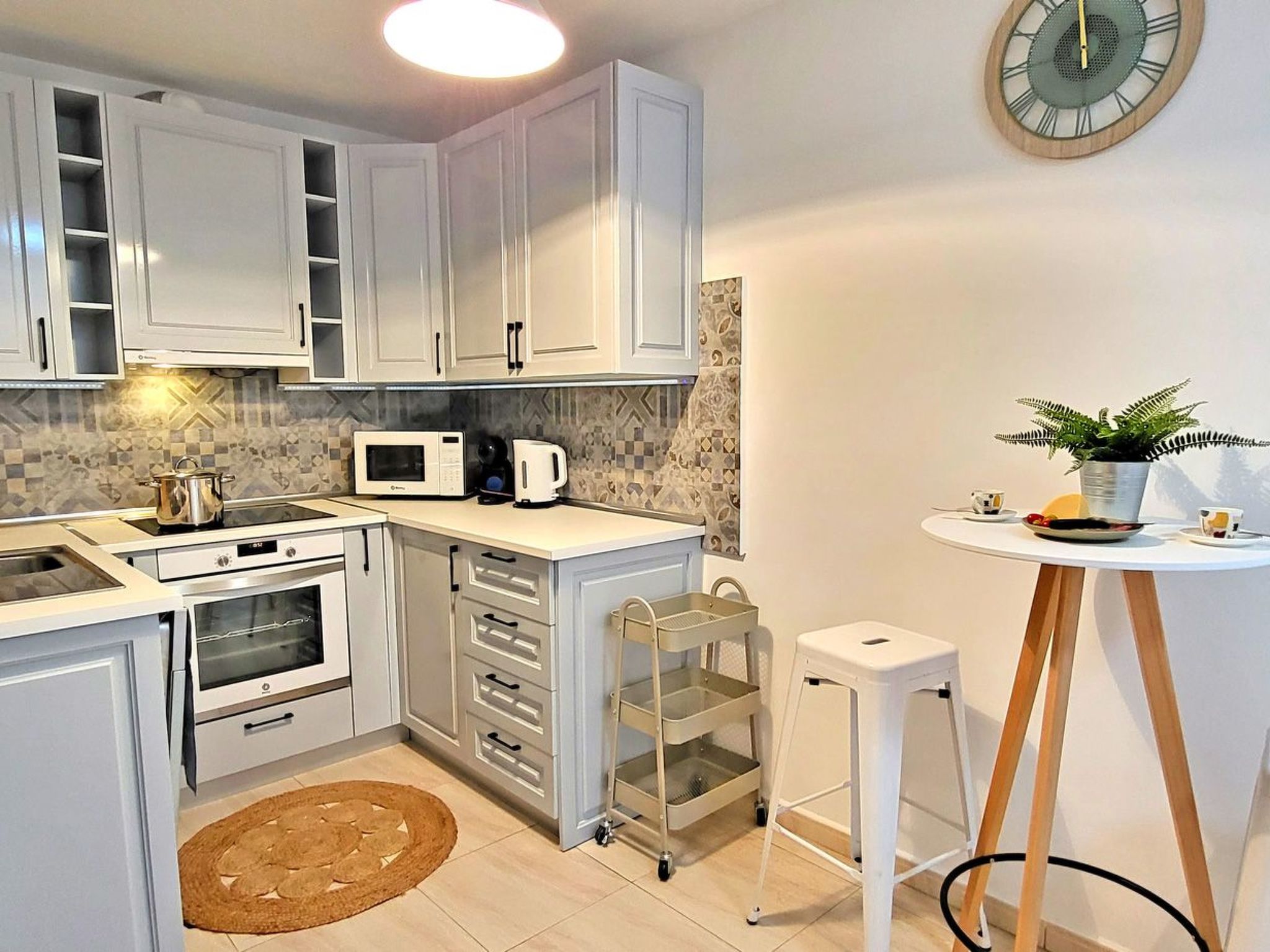 Bella Vista-Image-tags.info