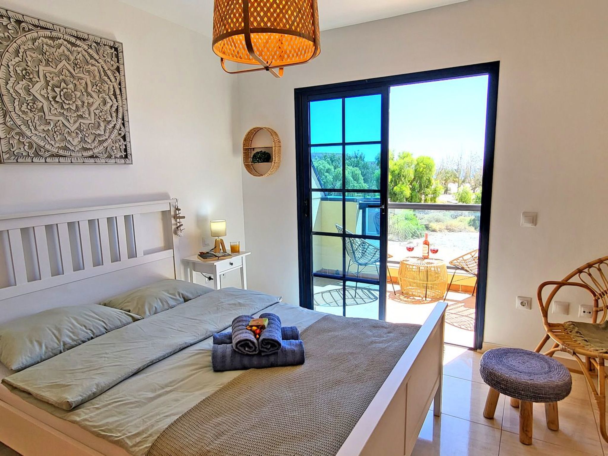 Bella Vista-Image-tags.info